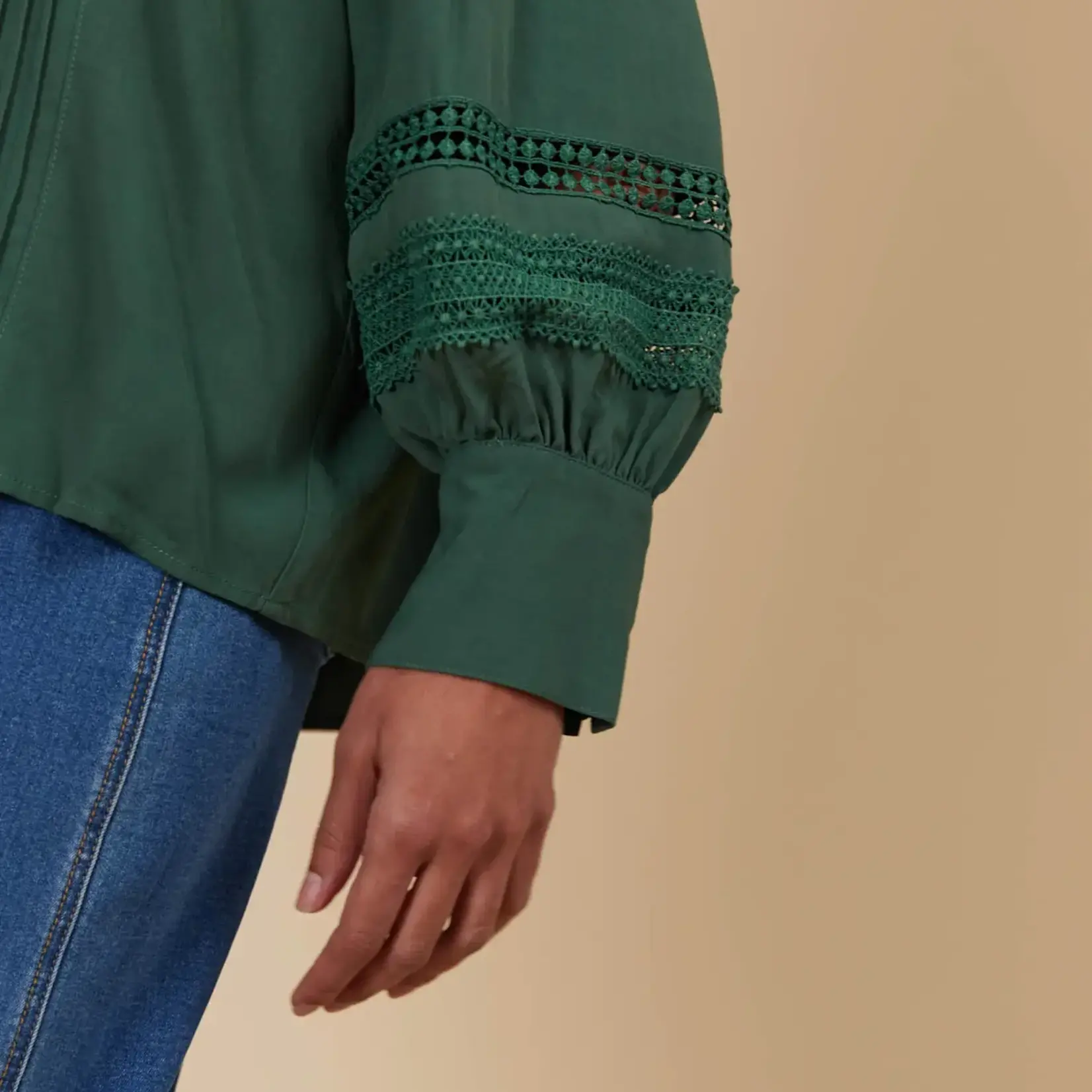 Isle of Mine Aphrodite Shirt - Pine