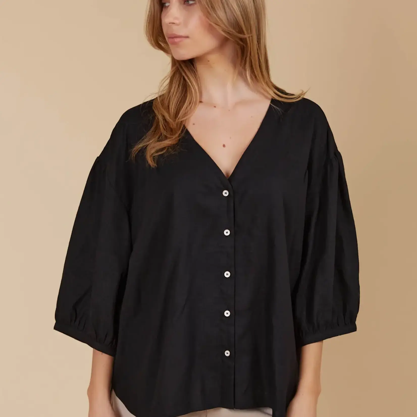 Isle of Mine Venus Relaxed Top