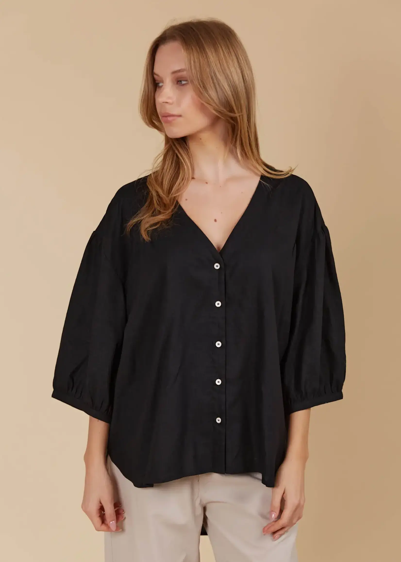 Isle of Mine Venus Relaxed Top