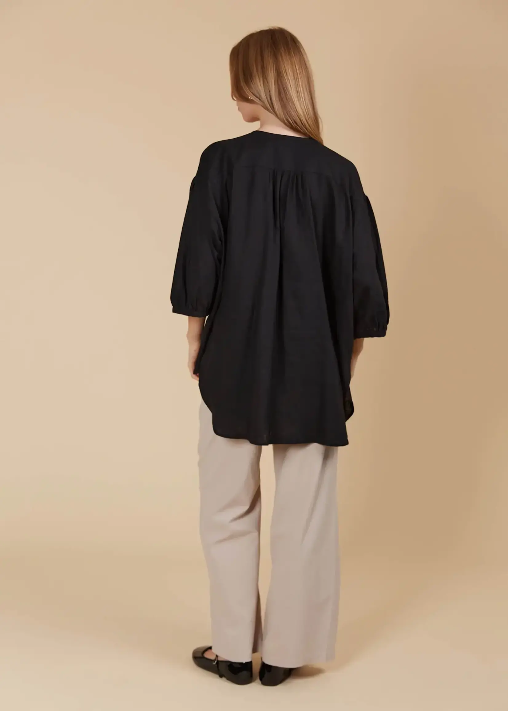 Isle of Mine Venus Relaxed Top