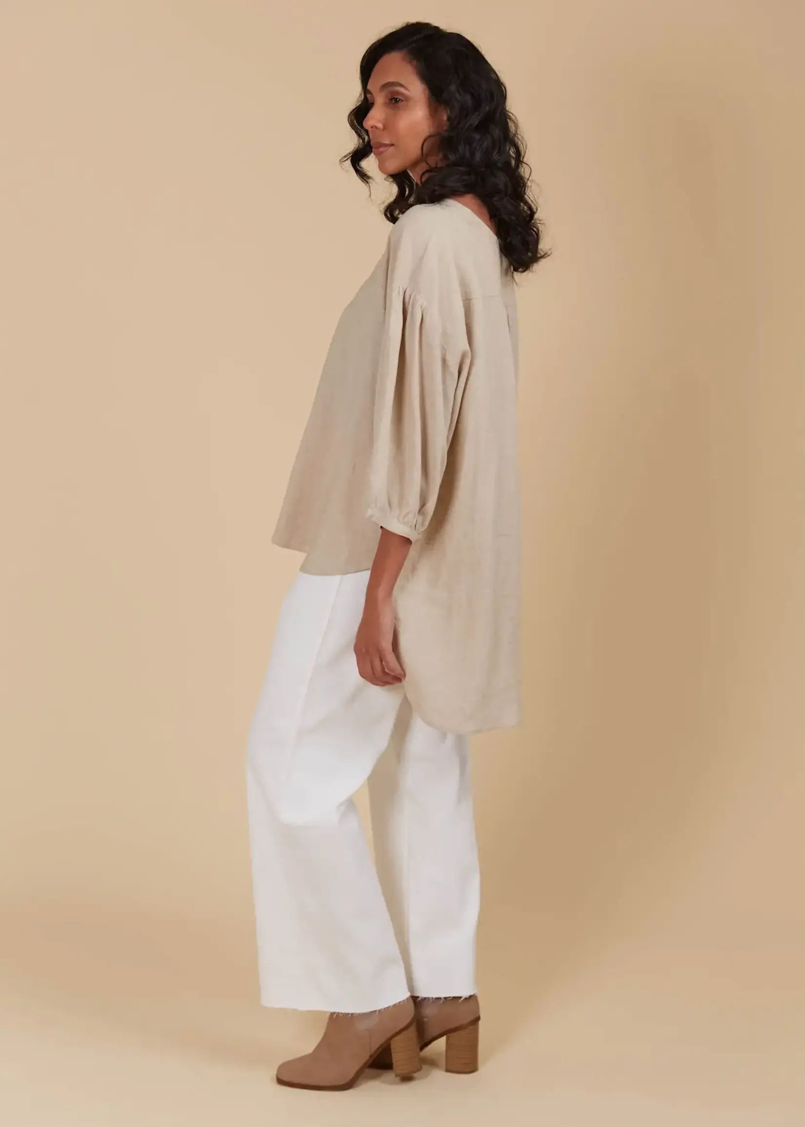 Isle of Mine Venus Relaxed Top