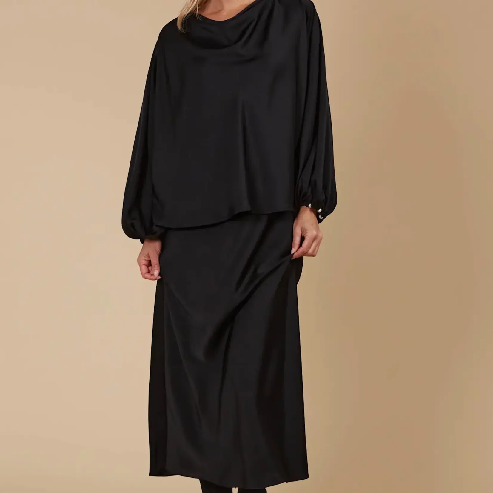 Isle of Mine Maia Cowl Top - Onyx