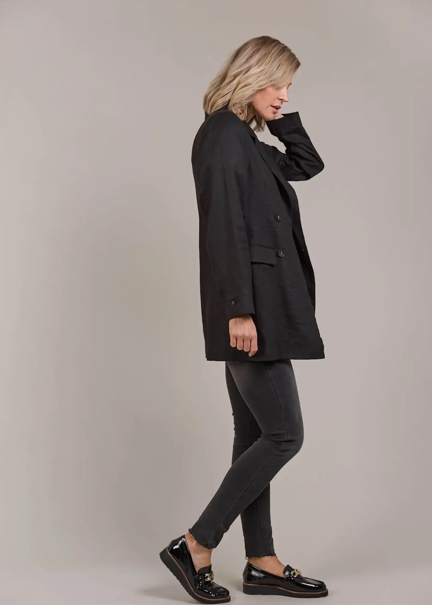 EB & Ive Laax Blazer