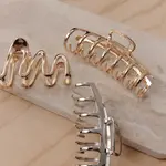 EB & Ive Ivy Claw