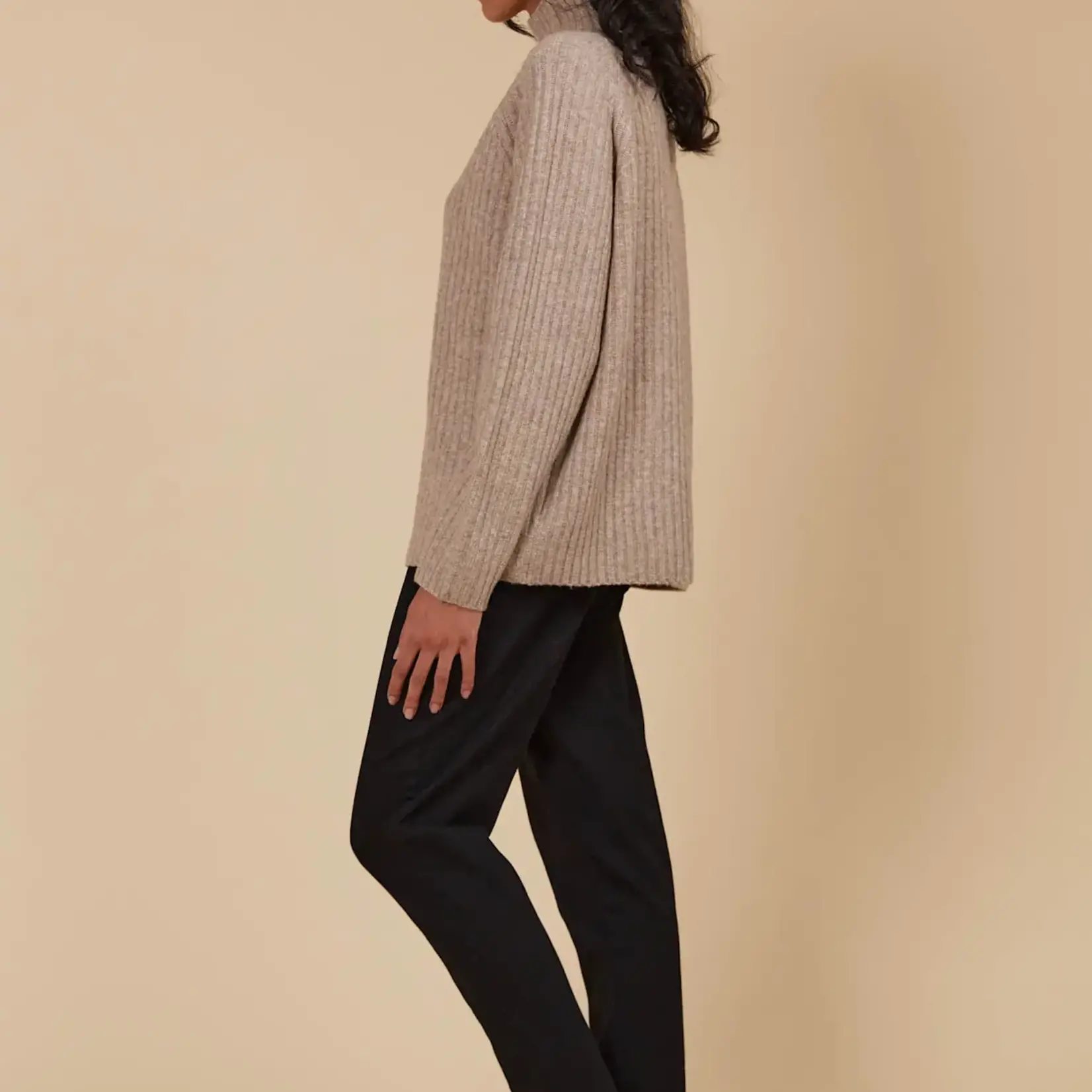 Isle of Mine Miru Jumper - Taupe