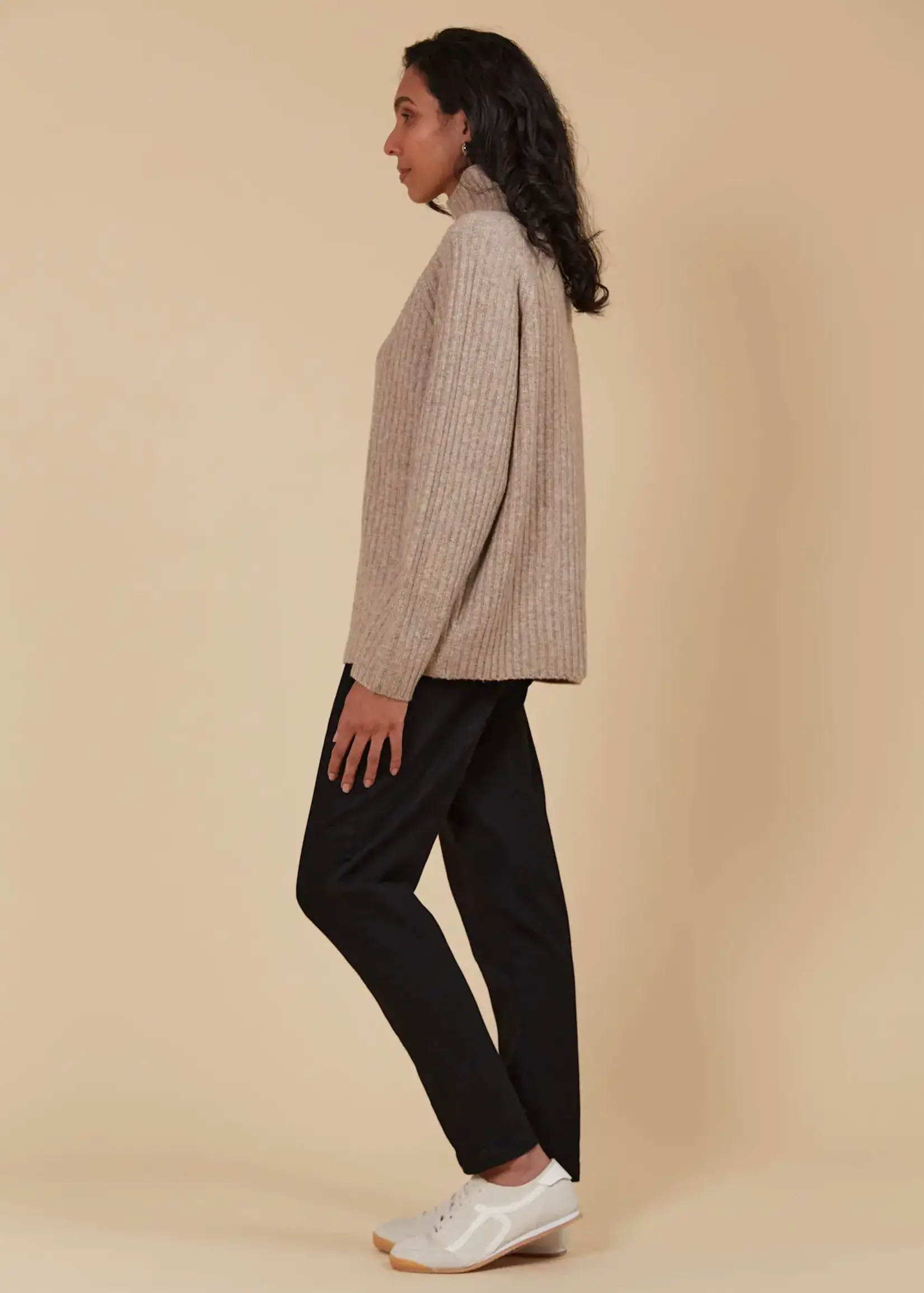 Isle of Mine Miru Jumper - Taupe