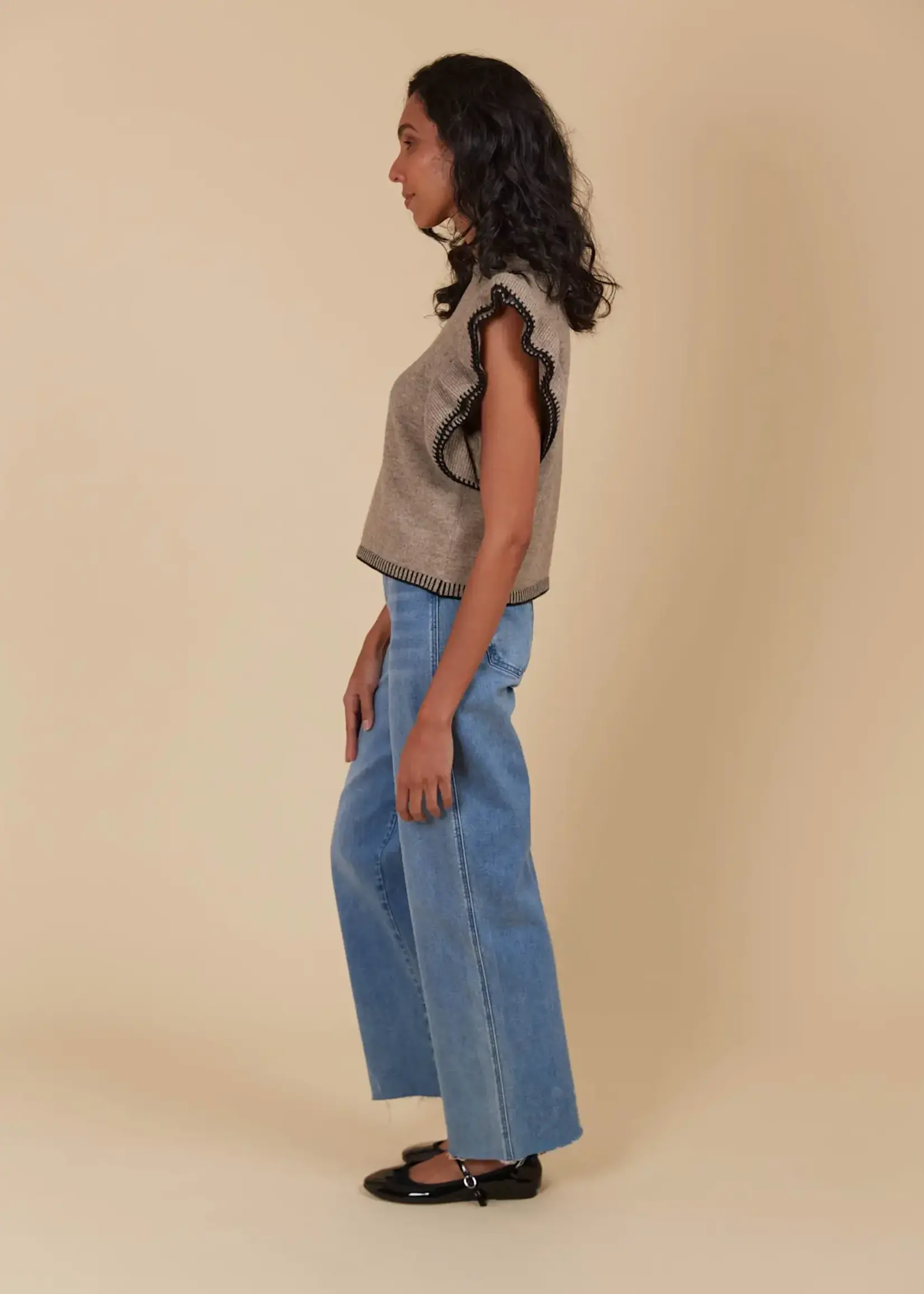 Isle of Mine Athena Frill Knit Top - Taupe