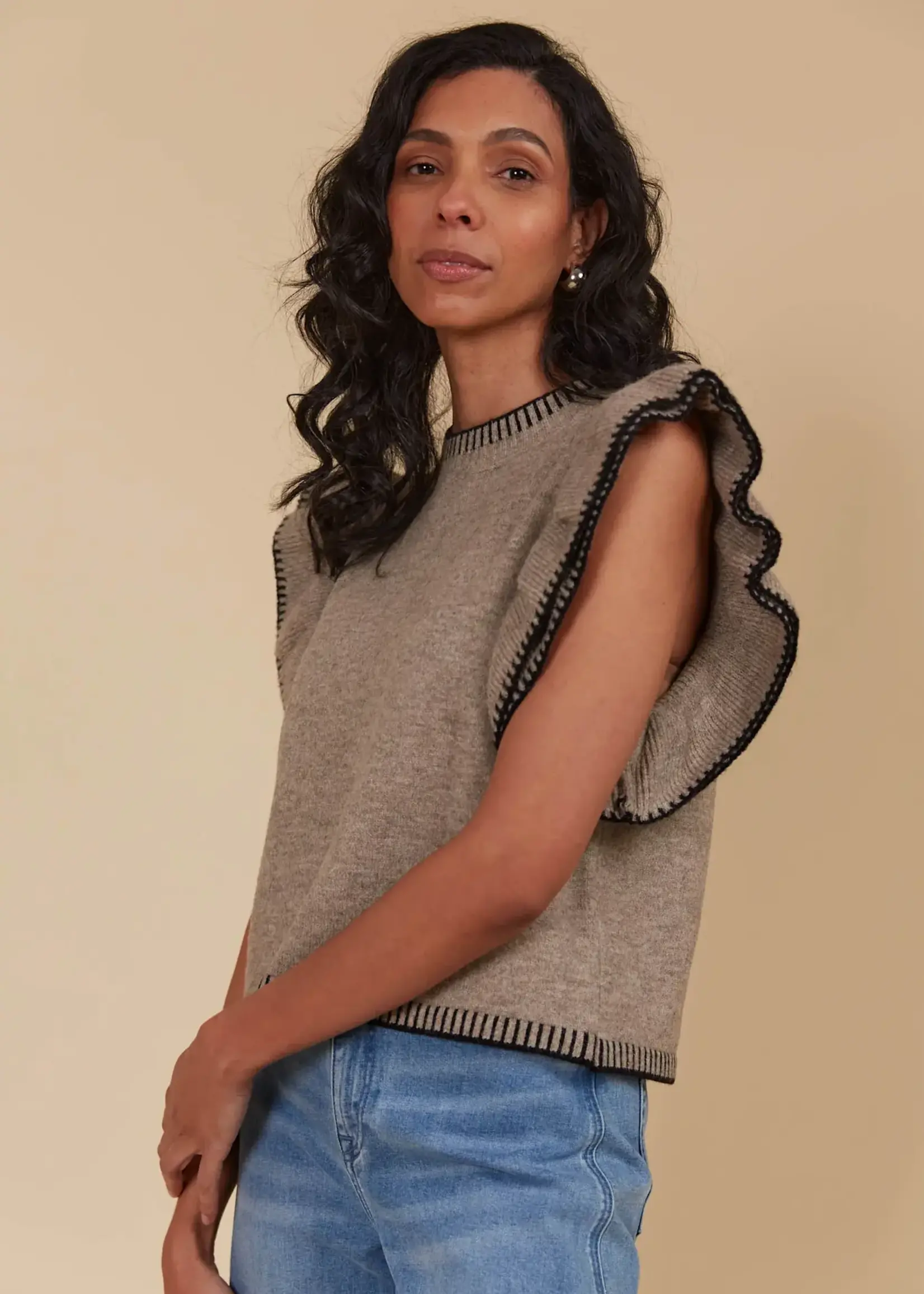 Isle of Mine Athena Frill Knit Top - Taupe