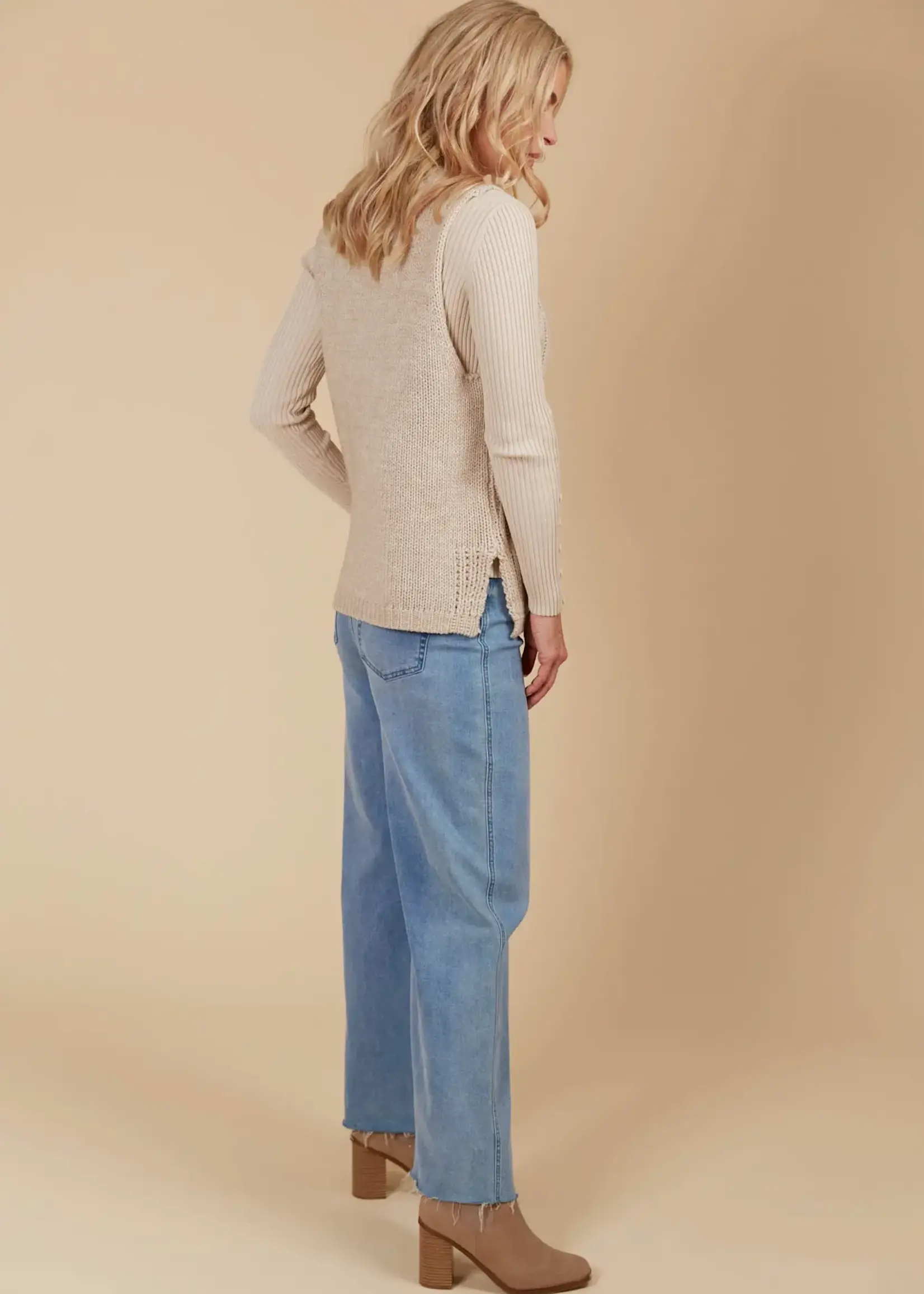 Isle of Mine Luna Knit Vest - Canvas