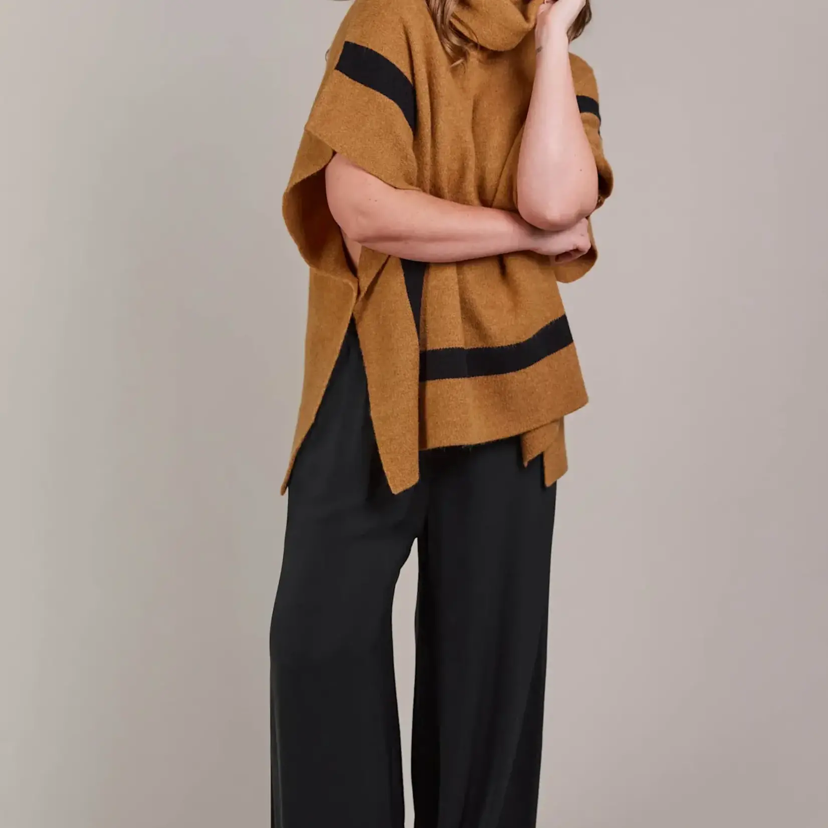 EB & Ive Avino Poncho