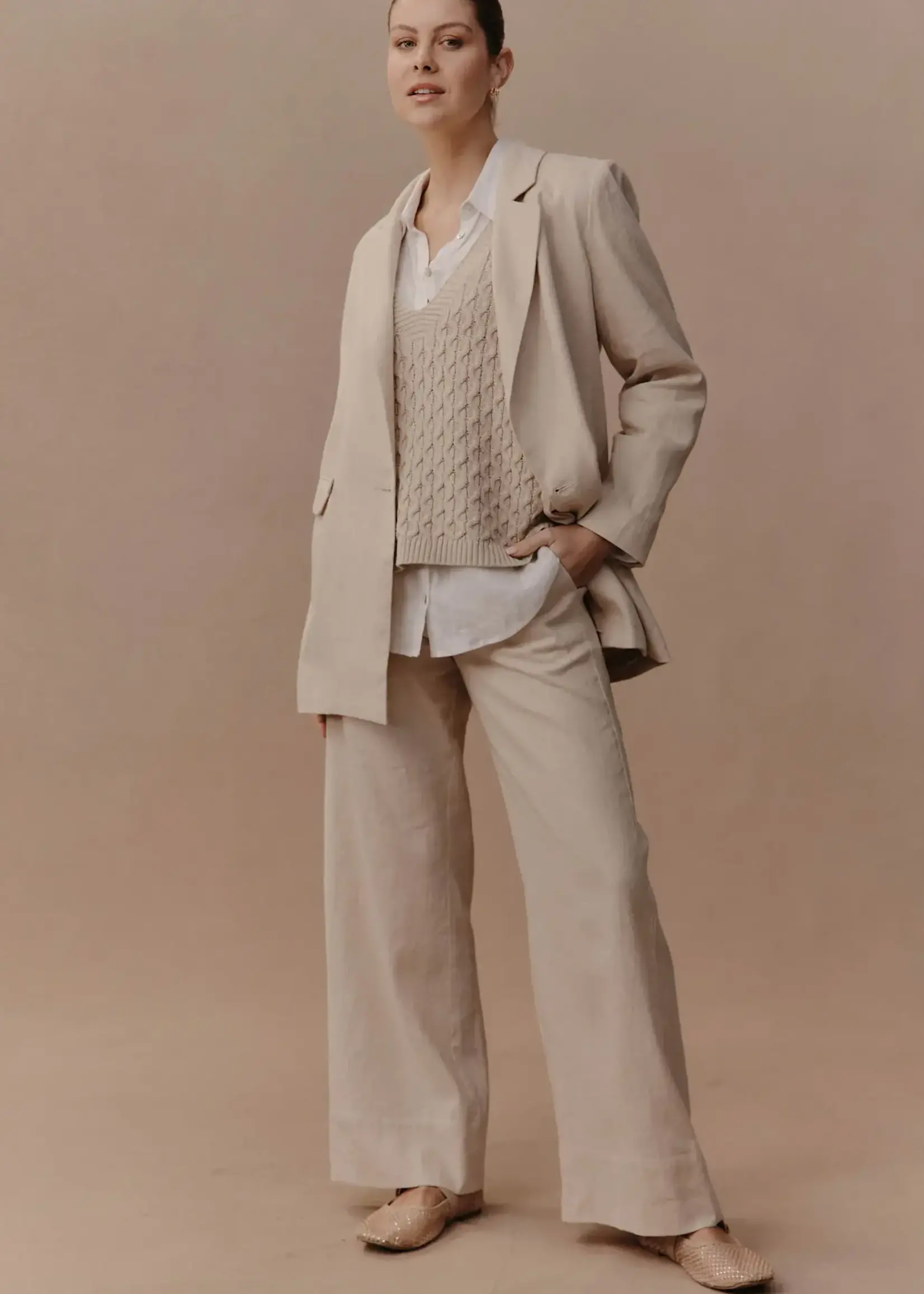 EB & Ive Naviva Vest - Oat