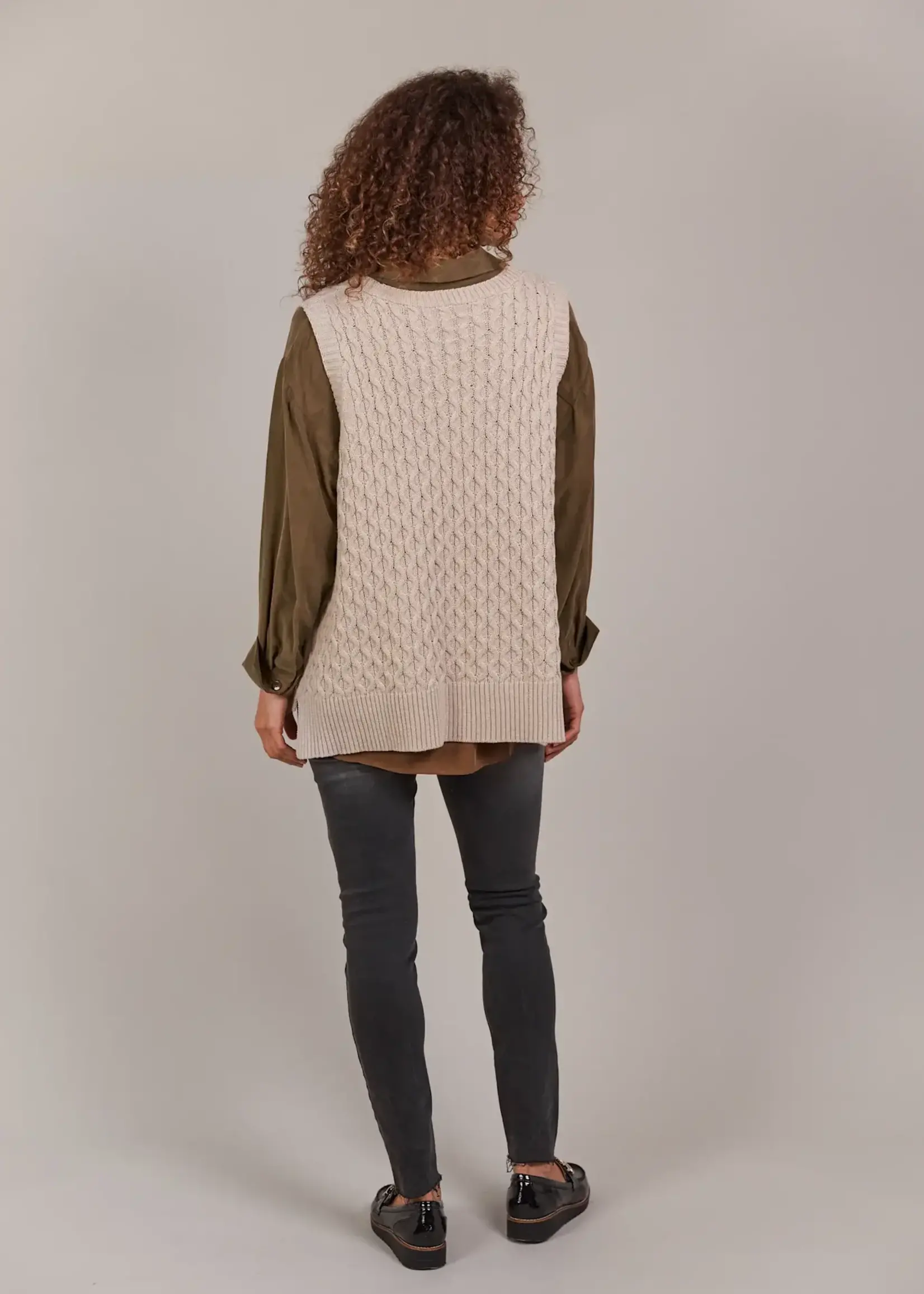 EB & Ive Naviva Vest - Oat