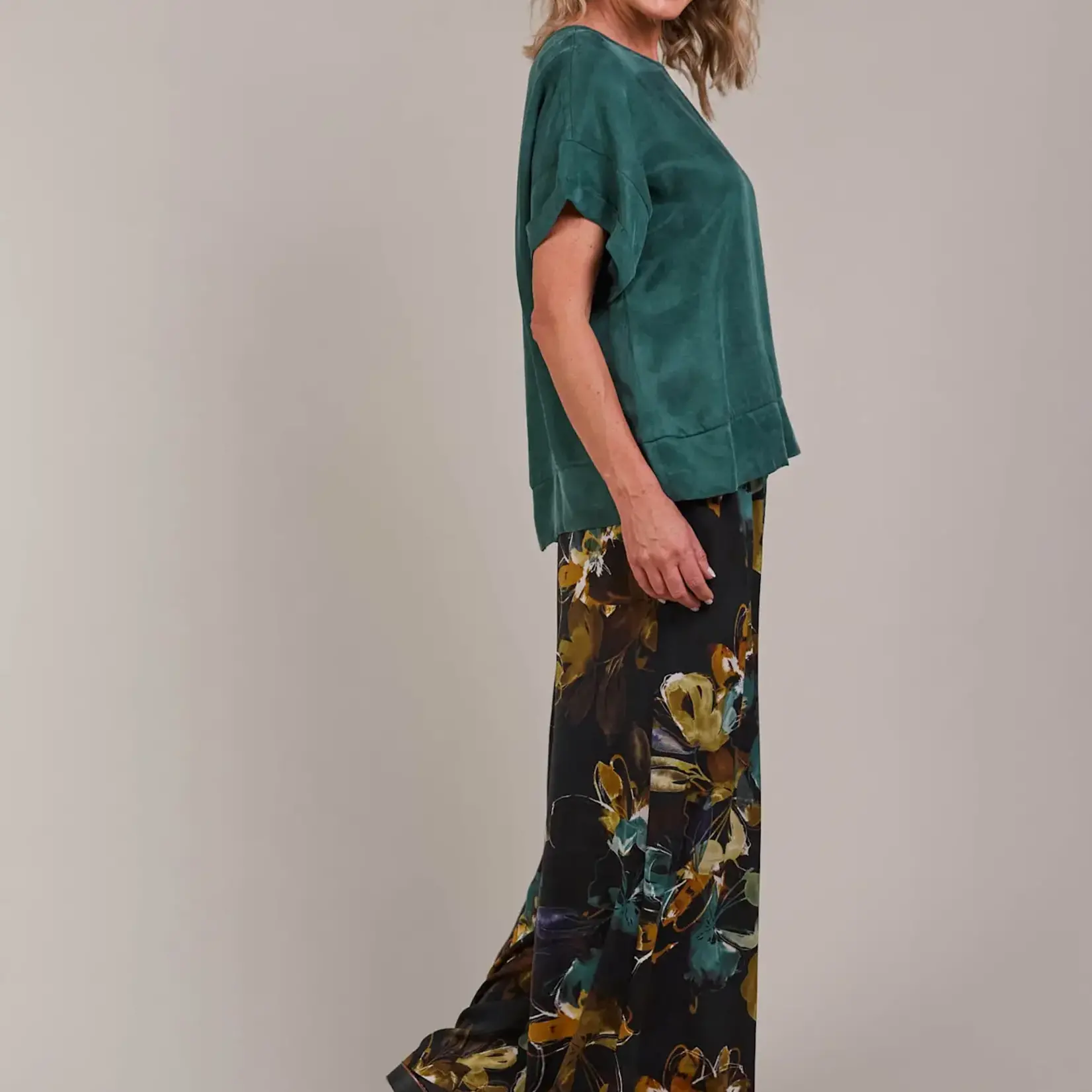EB & Ive Eden Relaxed Top