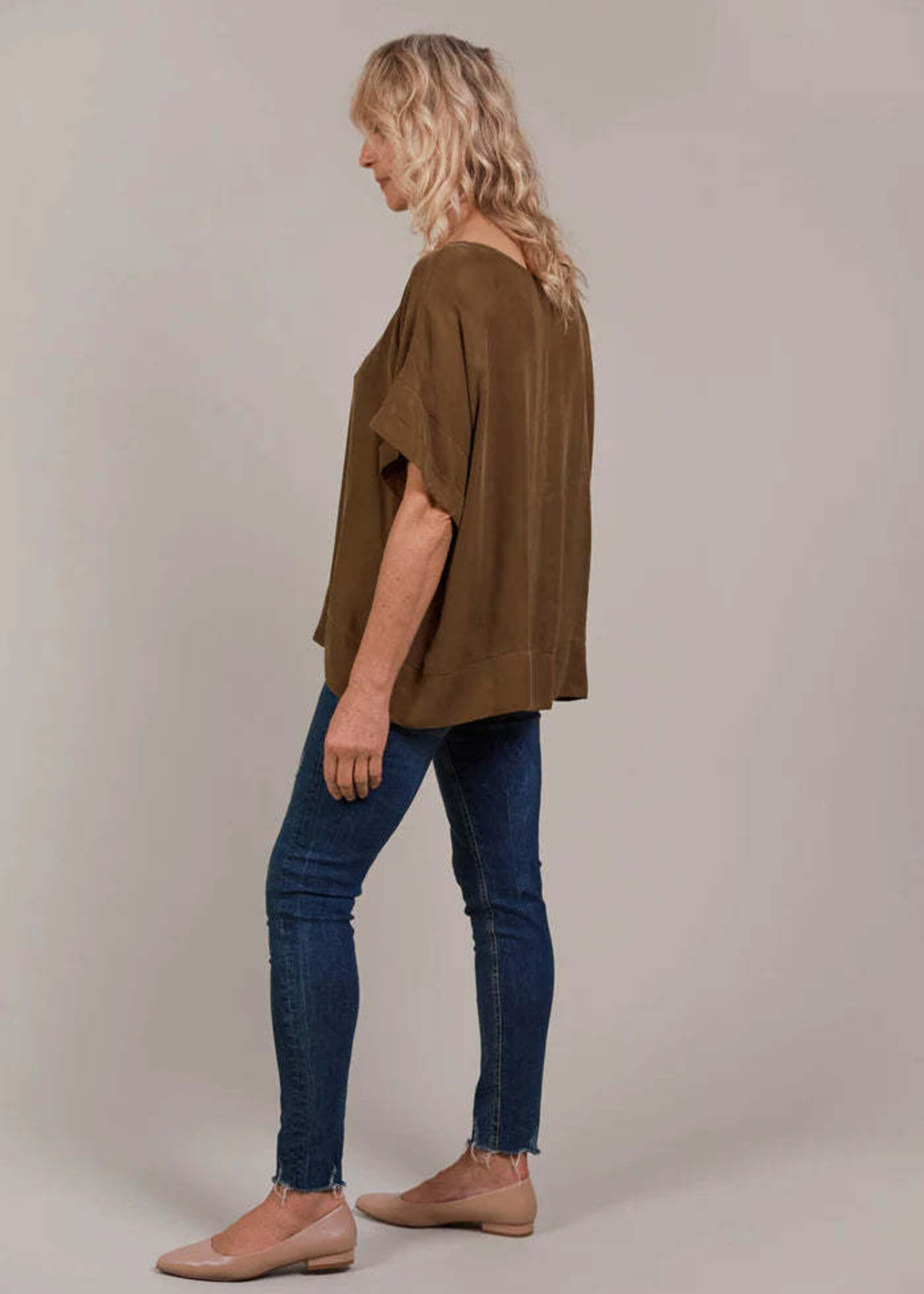 EB & Ive Eden Relaxed Top