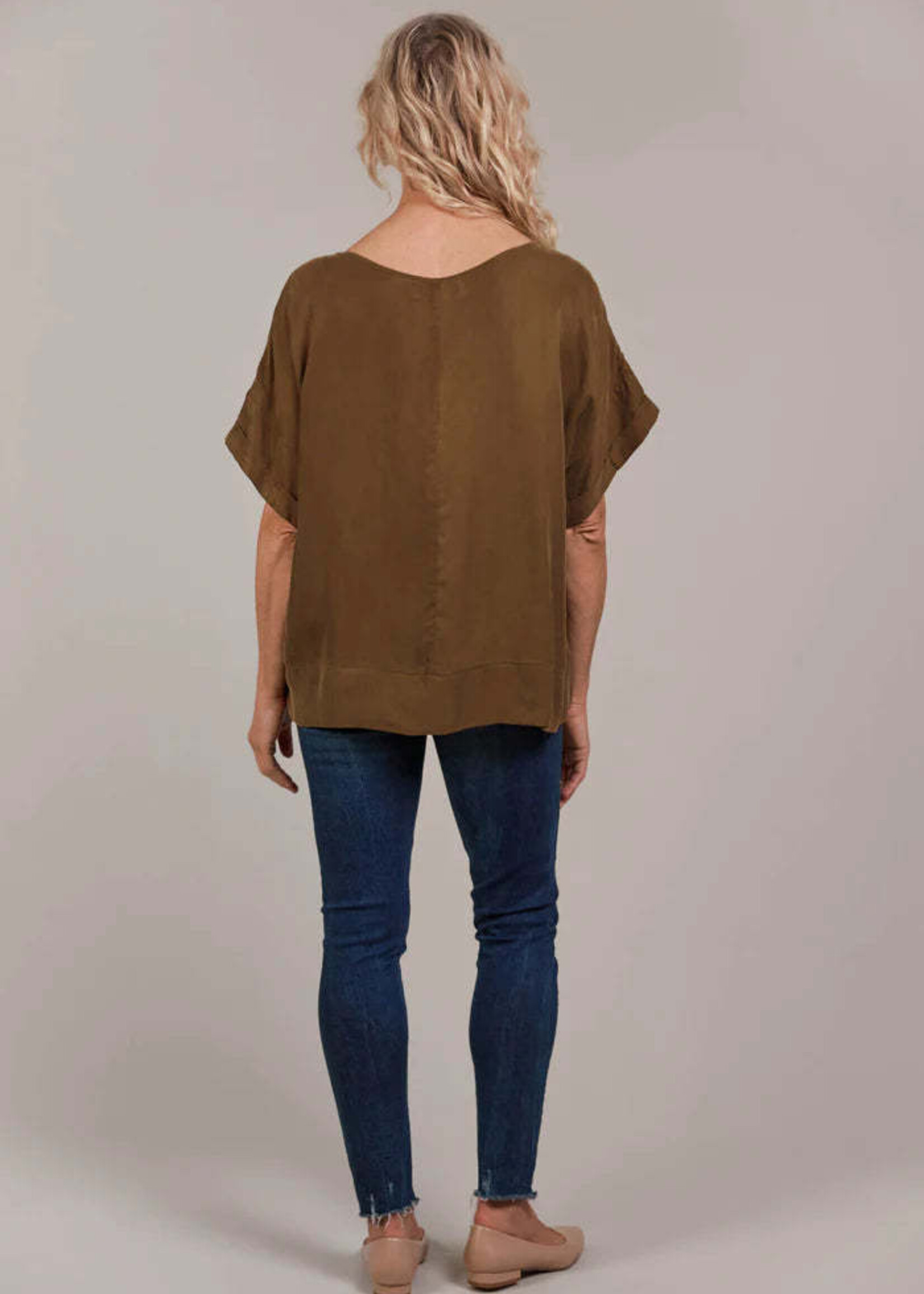 EB & Ive Eden Relaxed Top
