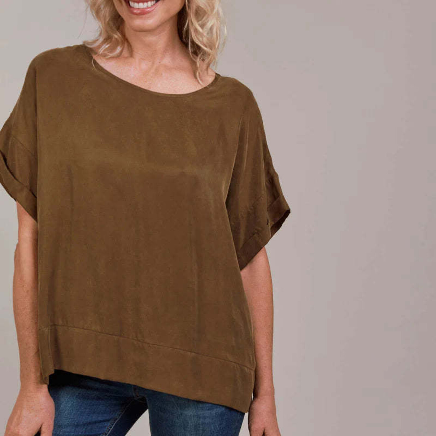 EB & Ive Eden Relaxed Top