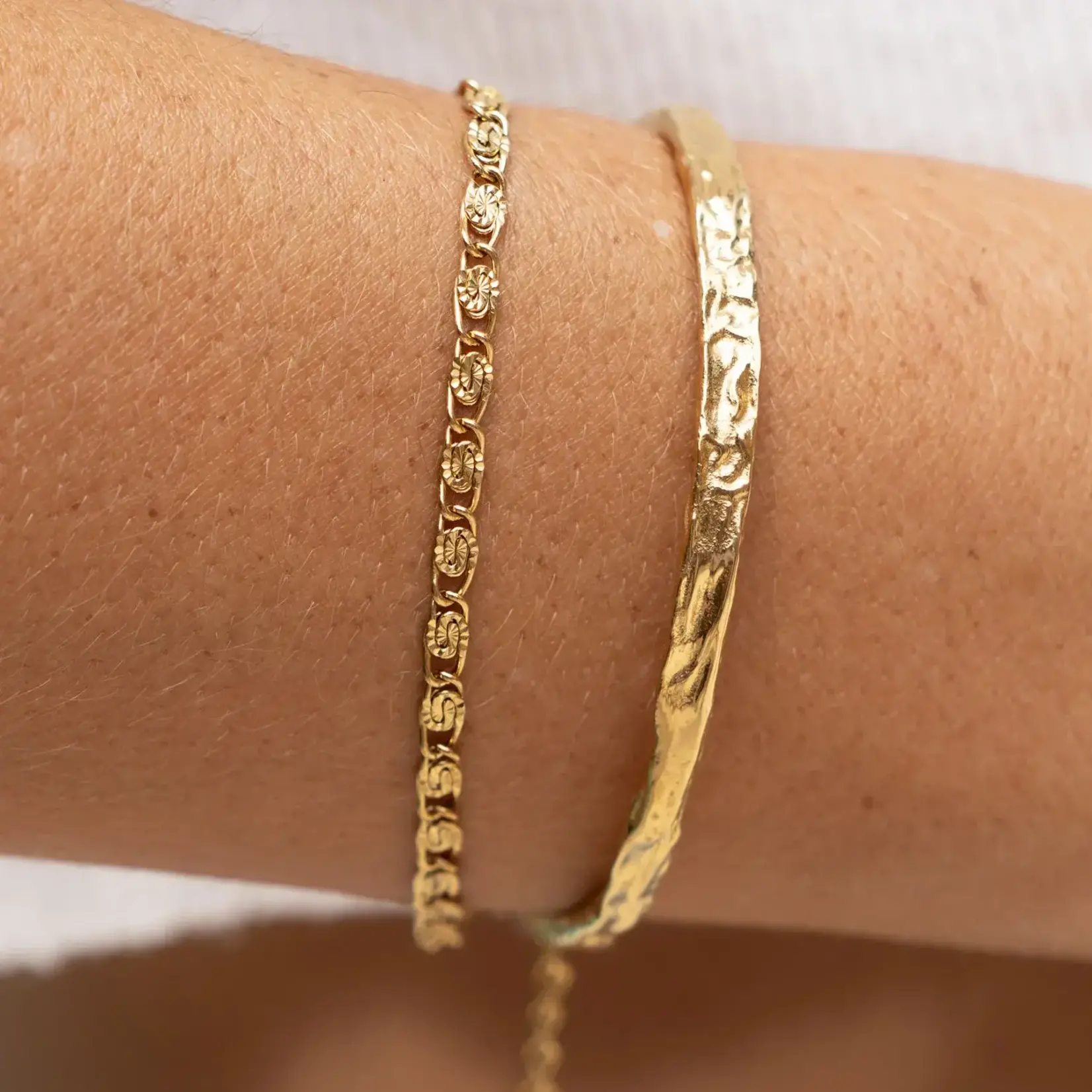 Arms Of Eve Dragon Gold Chain Bracelet