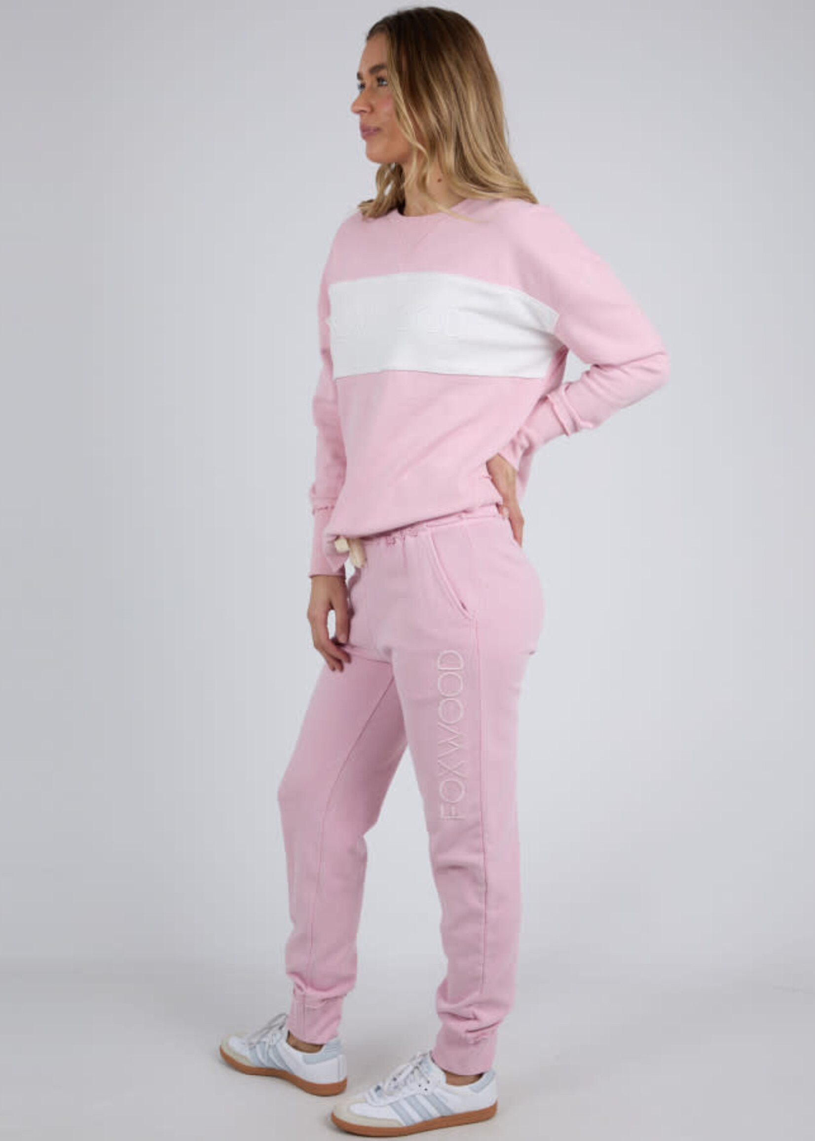 Foxwood Simplified Tonal Crew - Pink