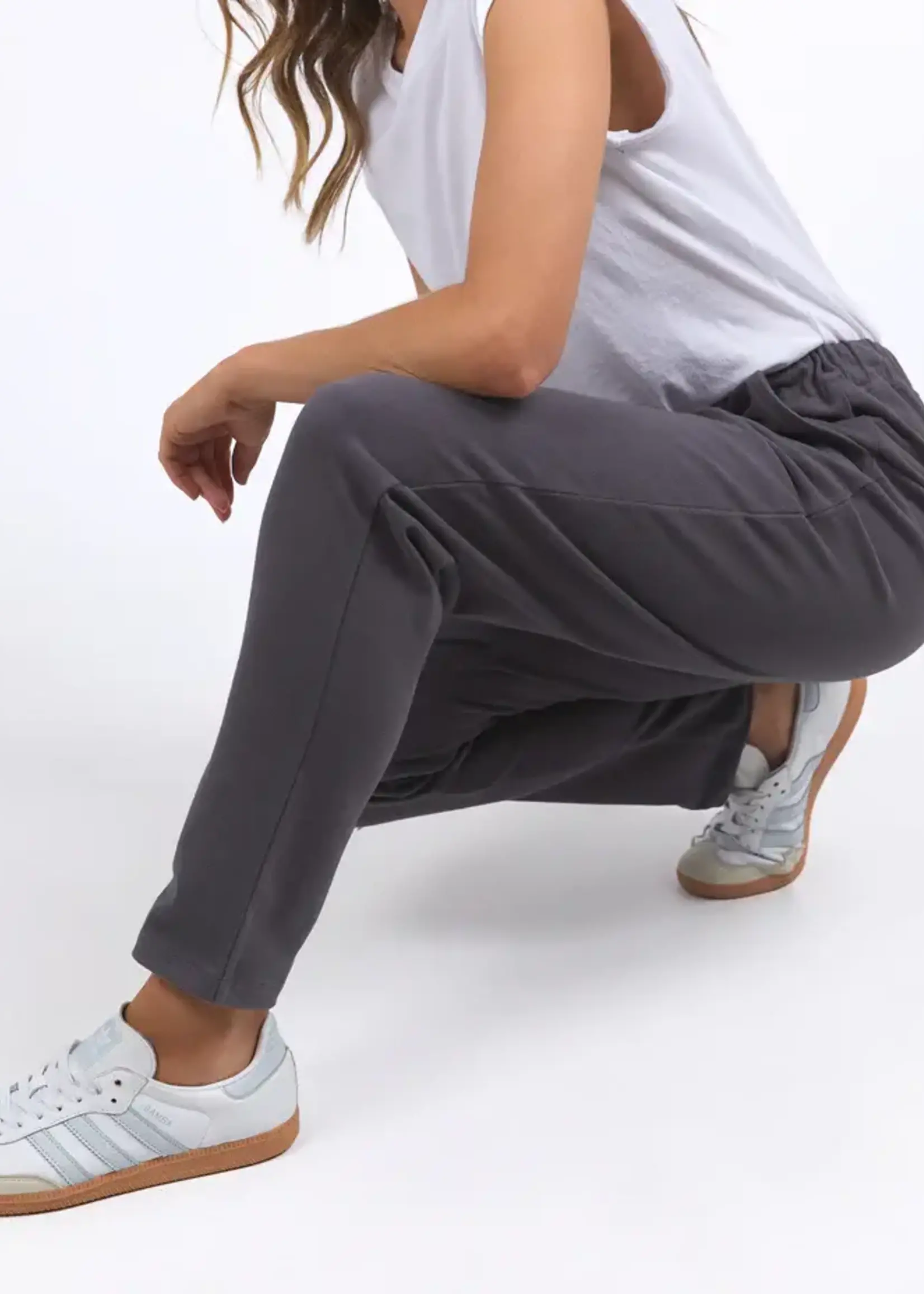 Foxwood Monday Pant - Coal