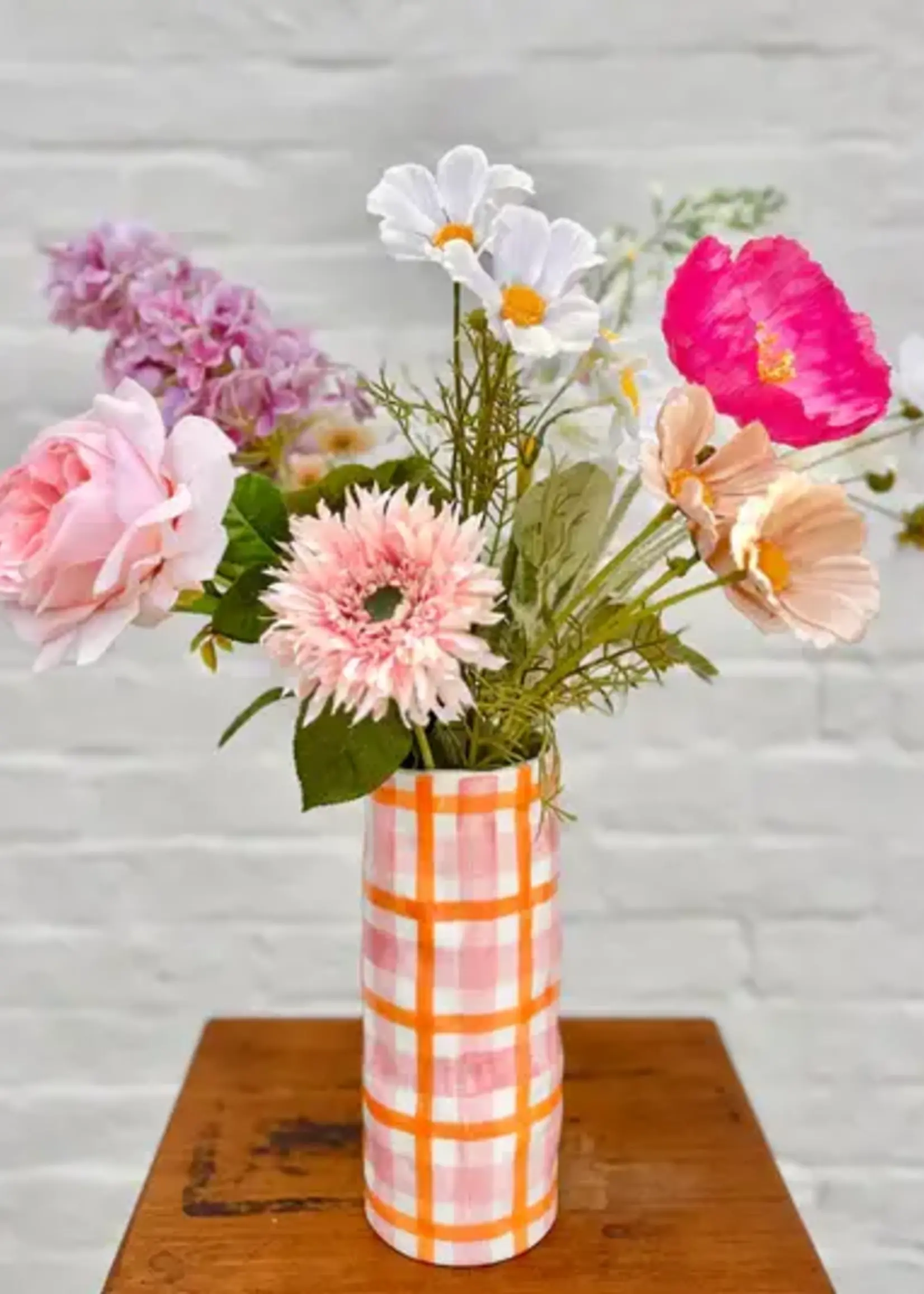 Noss and Co Medium Vase