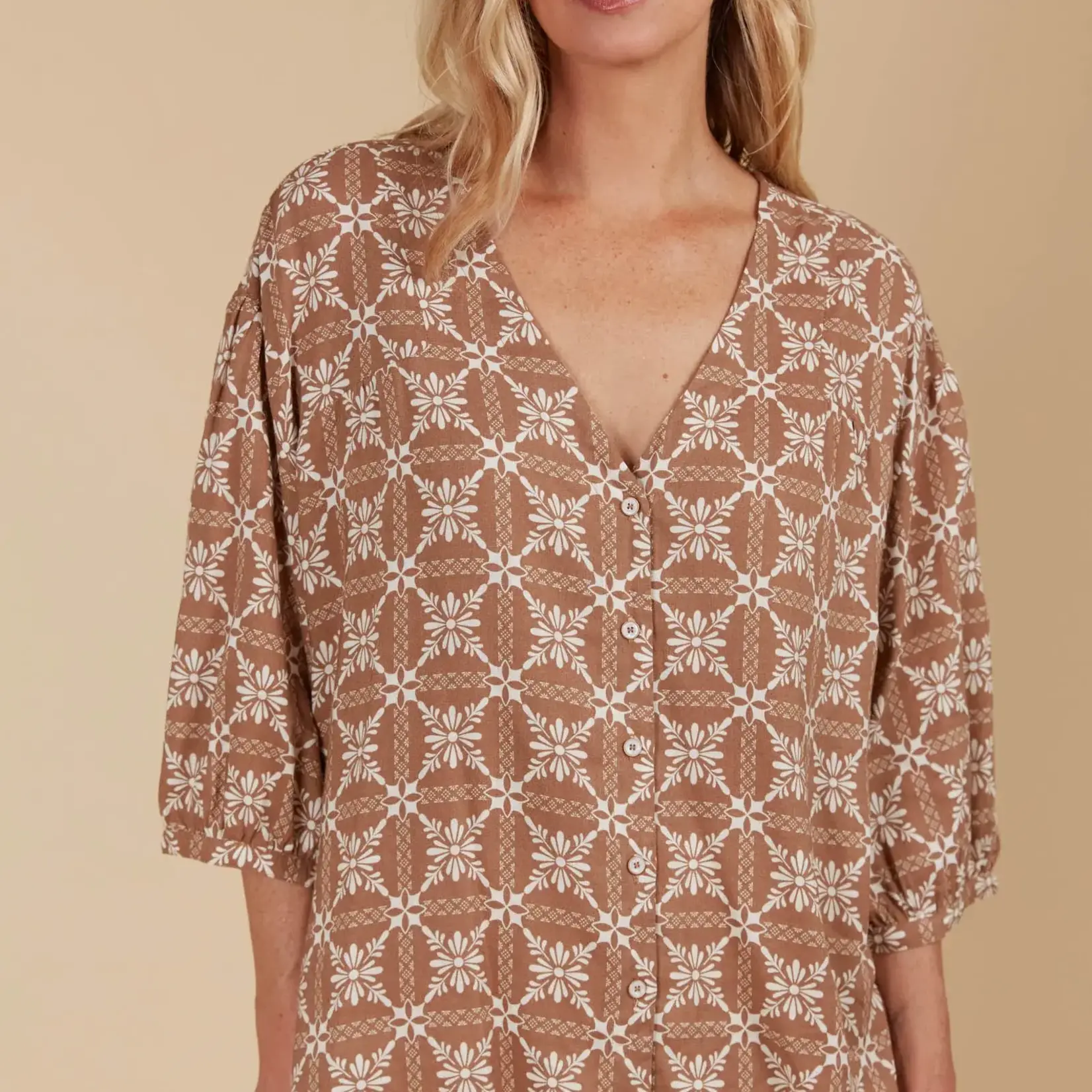 Isle of Mine Venus Relaxed Top