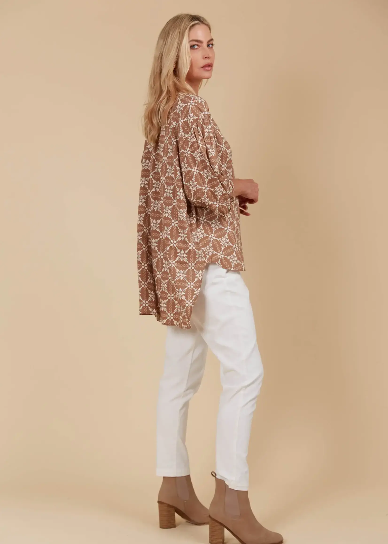 Isle of Mine Venus Relaxed Top