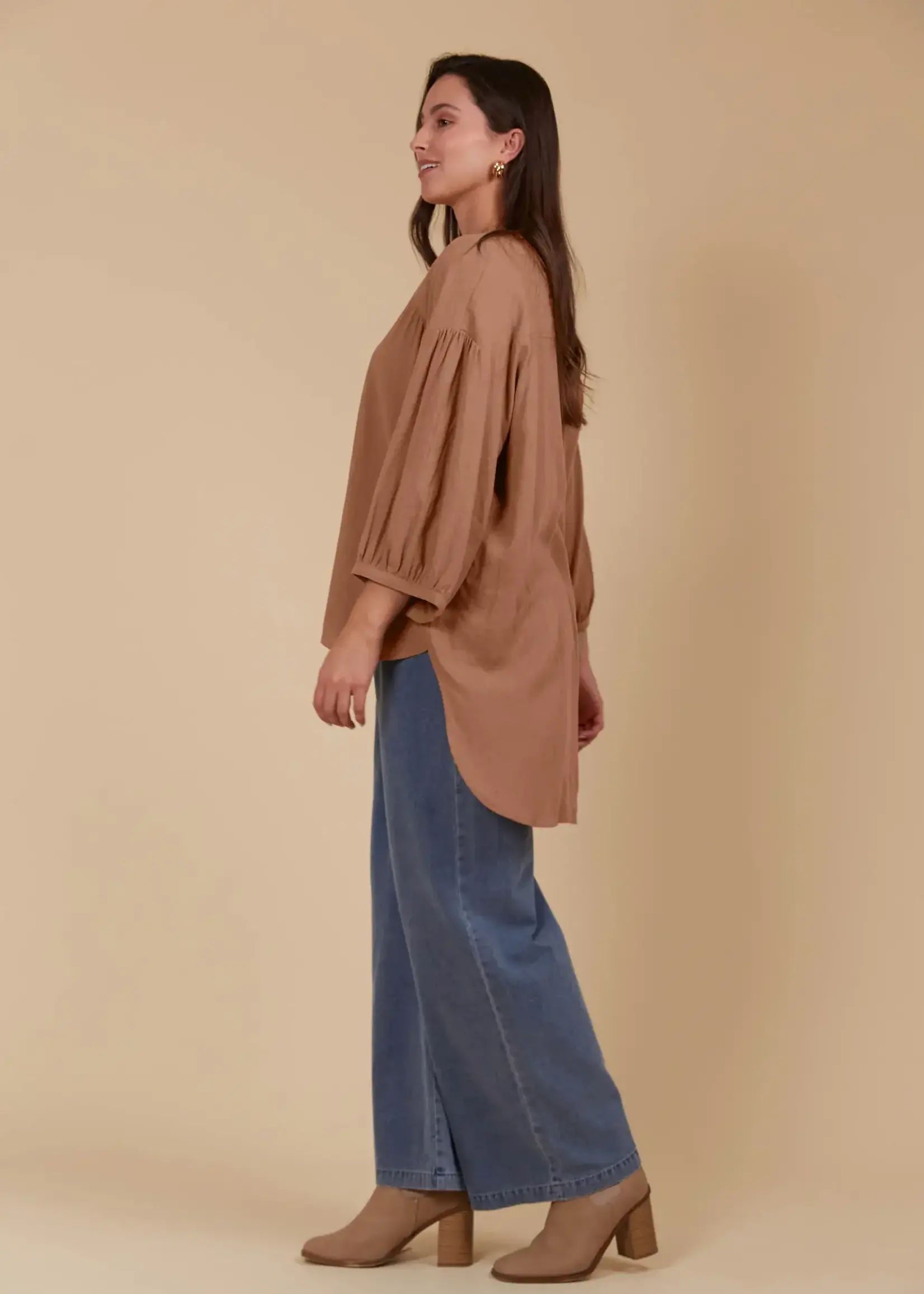 Isle of Mine Venus Relaxed Top