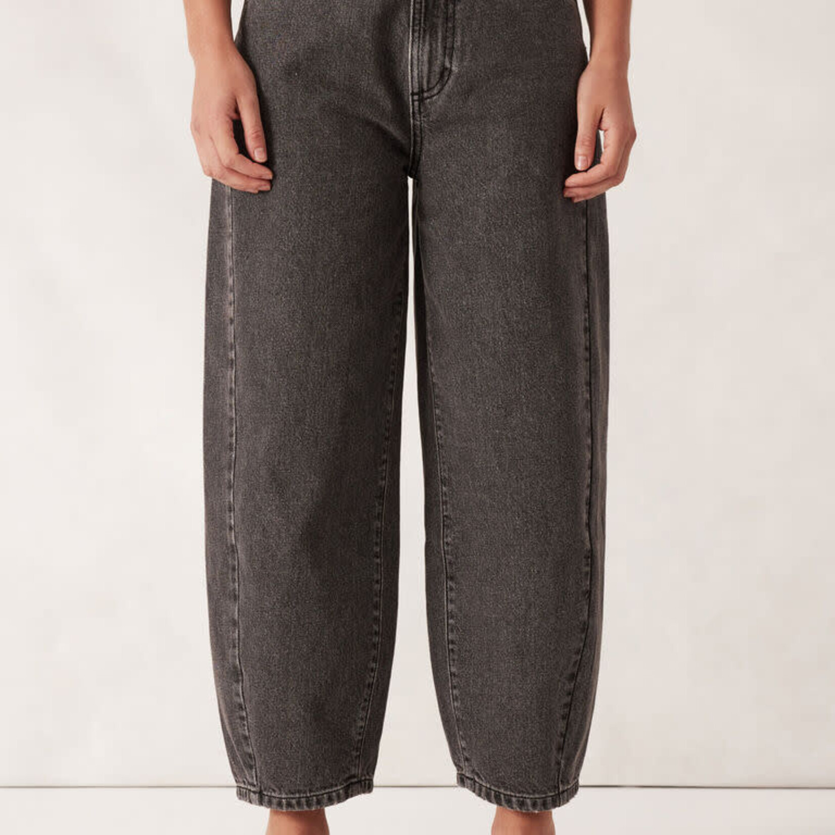 Ceres Life Tapered Barrel Jean