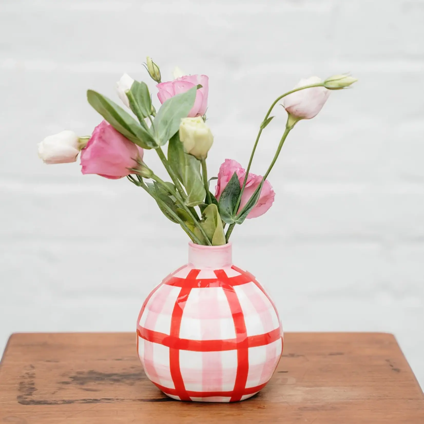 Noss and Co Round Bud Vase