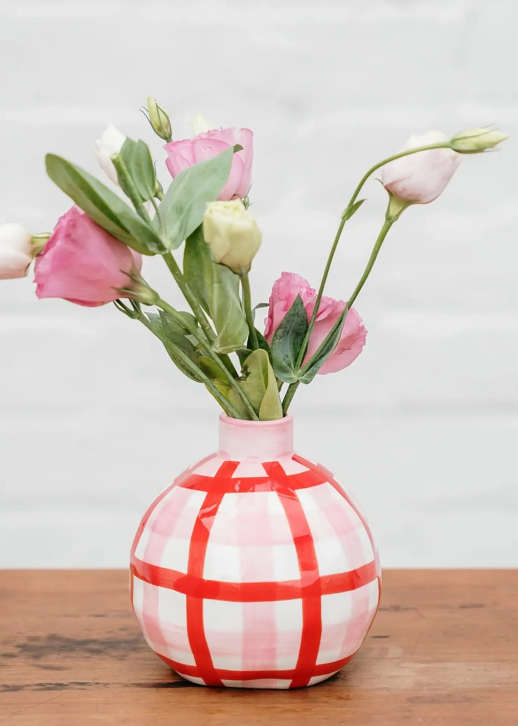 Noss and Co Round Bud Vase