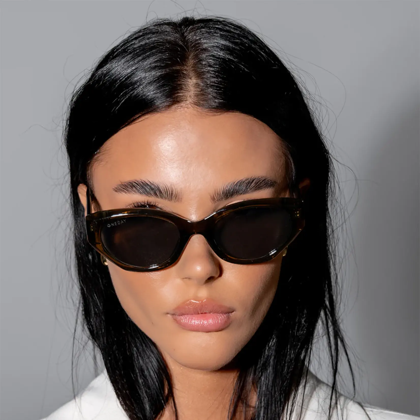 One Day Blakey Sunglasses - Olive G15