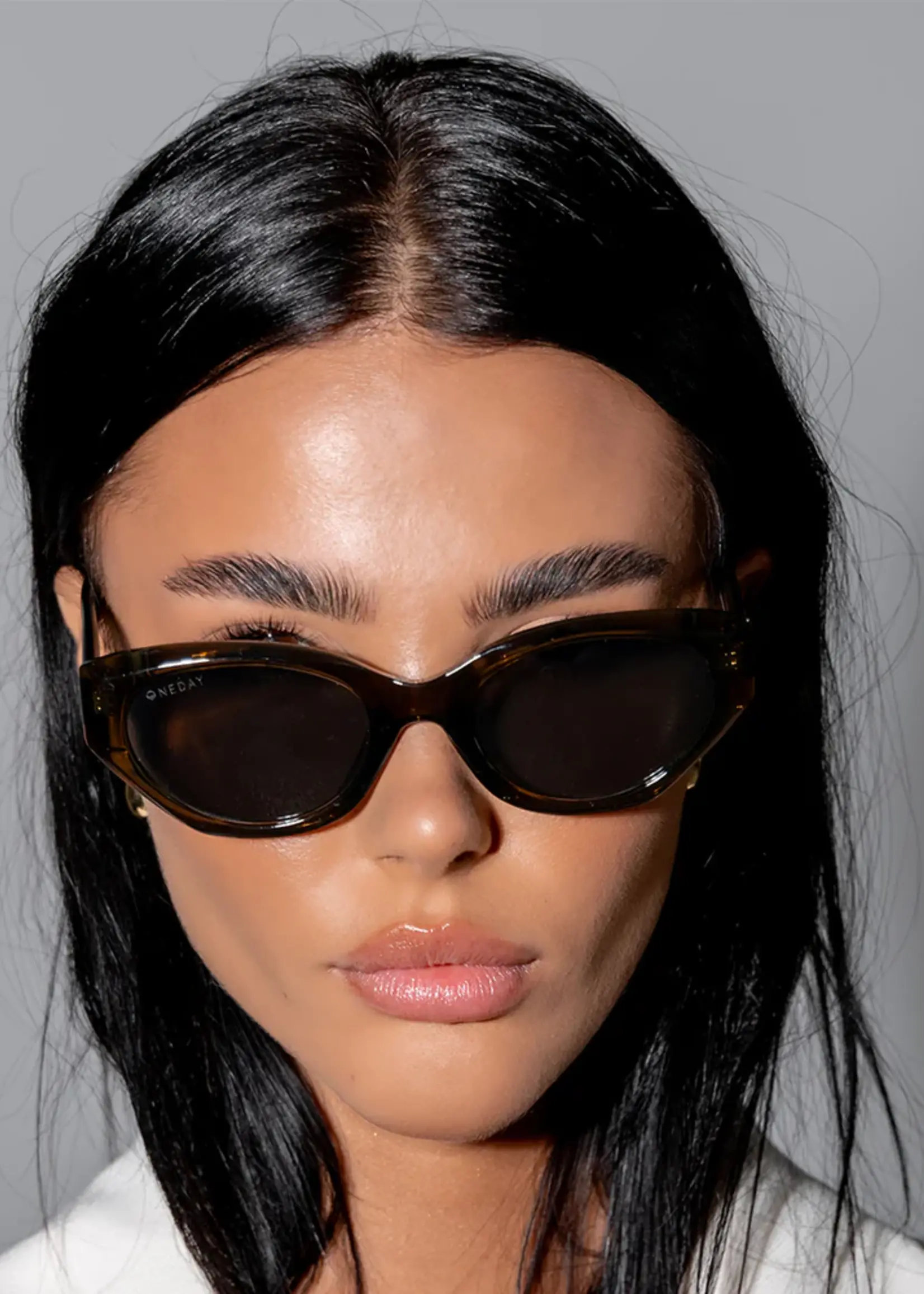 One Day Blakey Sunglasses - Olive G15