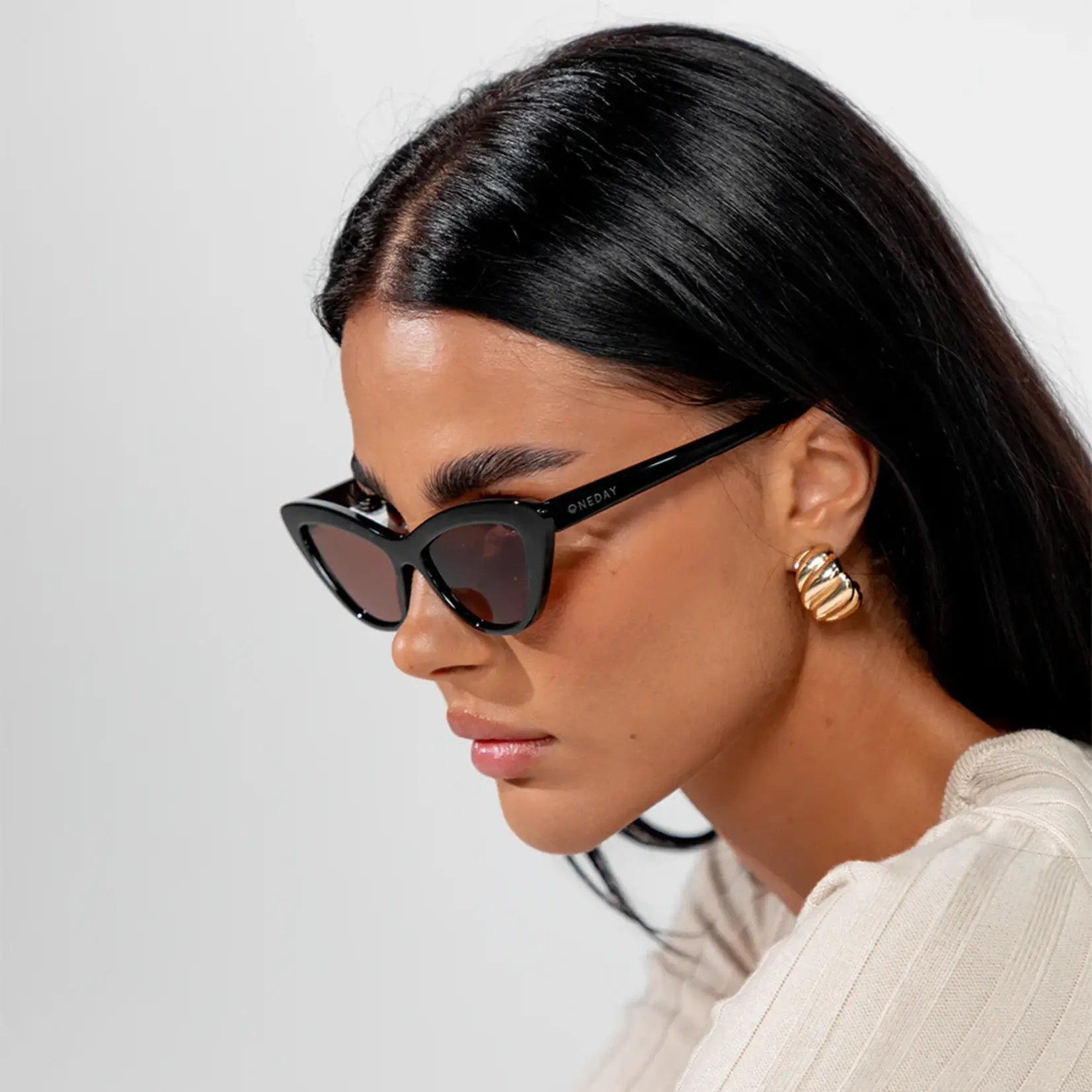 One Day Desorbo Sunglasses - Black Brown