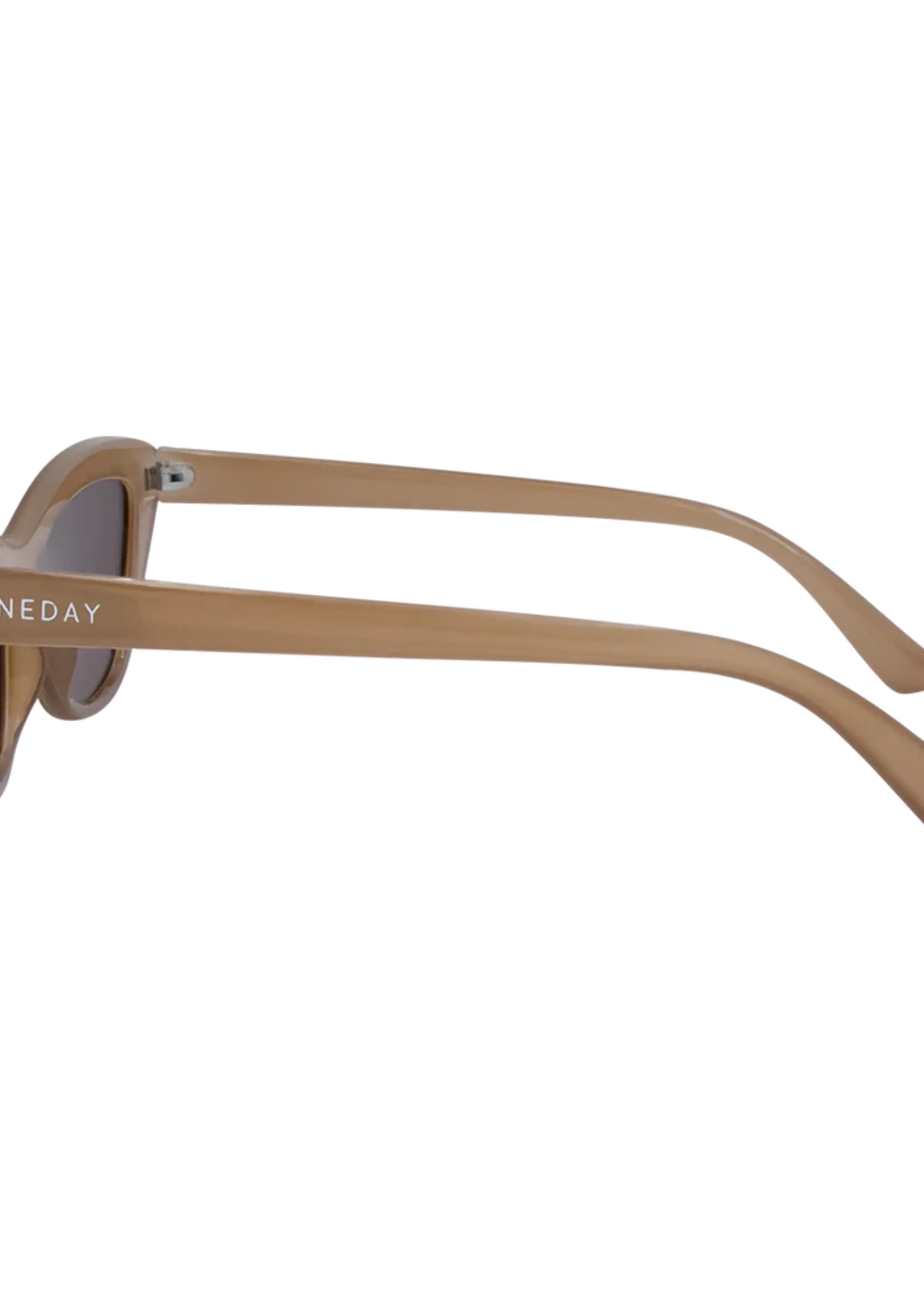 One Day Desorbo Sunglasses - Beige Brown