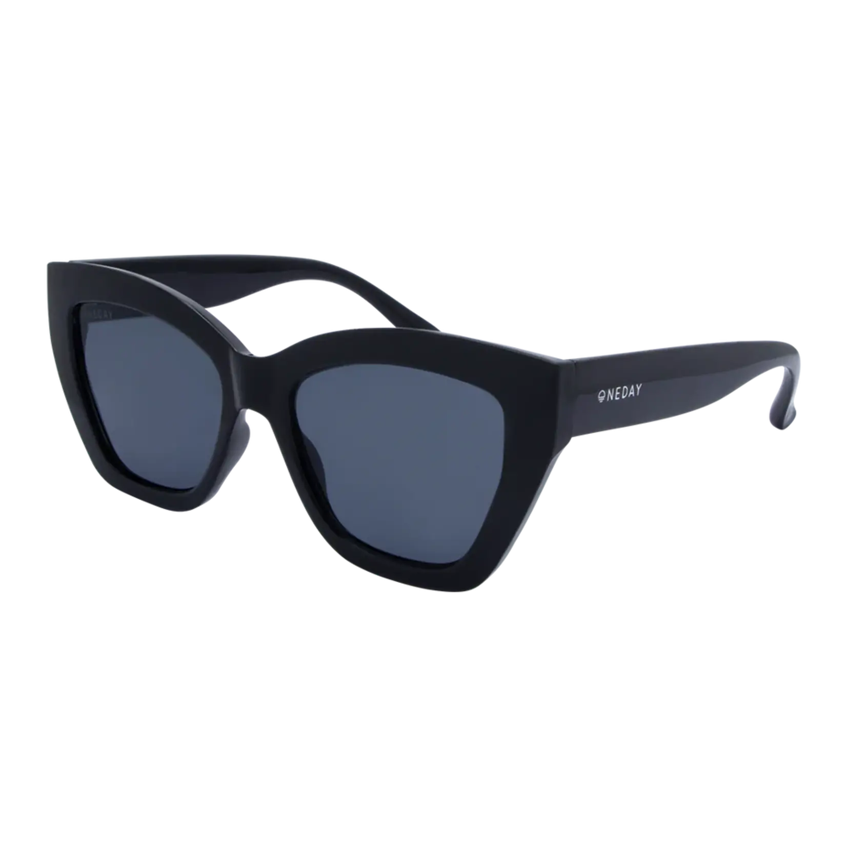 One Day Winona Sunglasses - Black Smoke