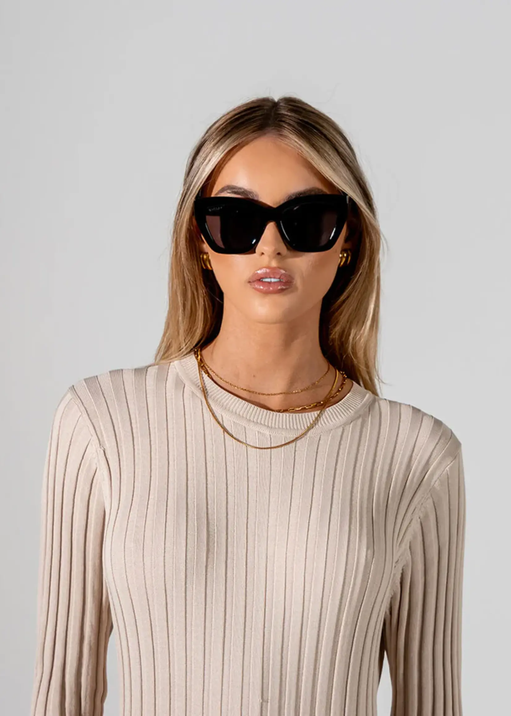 One Day Winona Sunglasses - Black Smoke