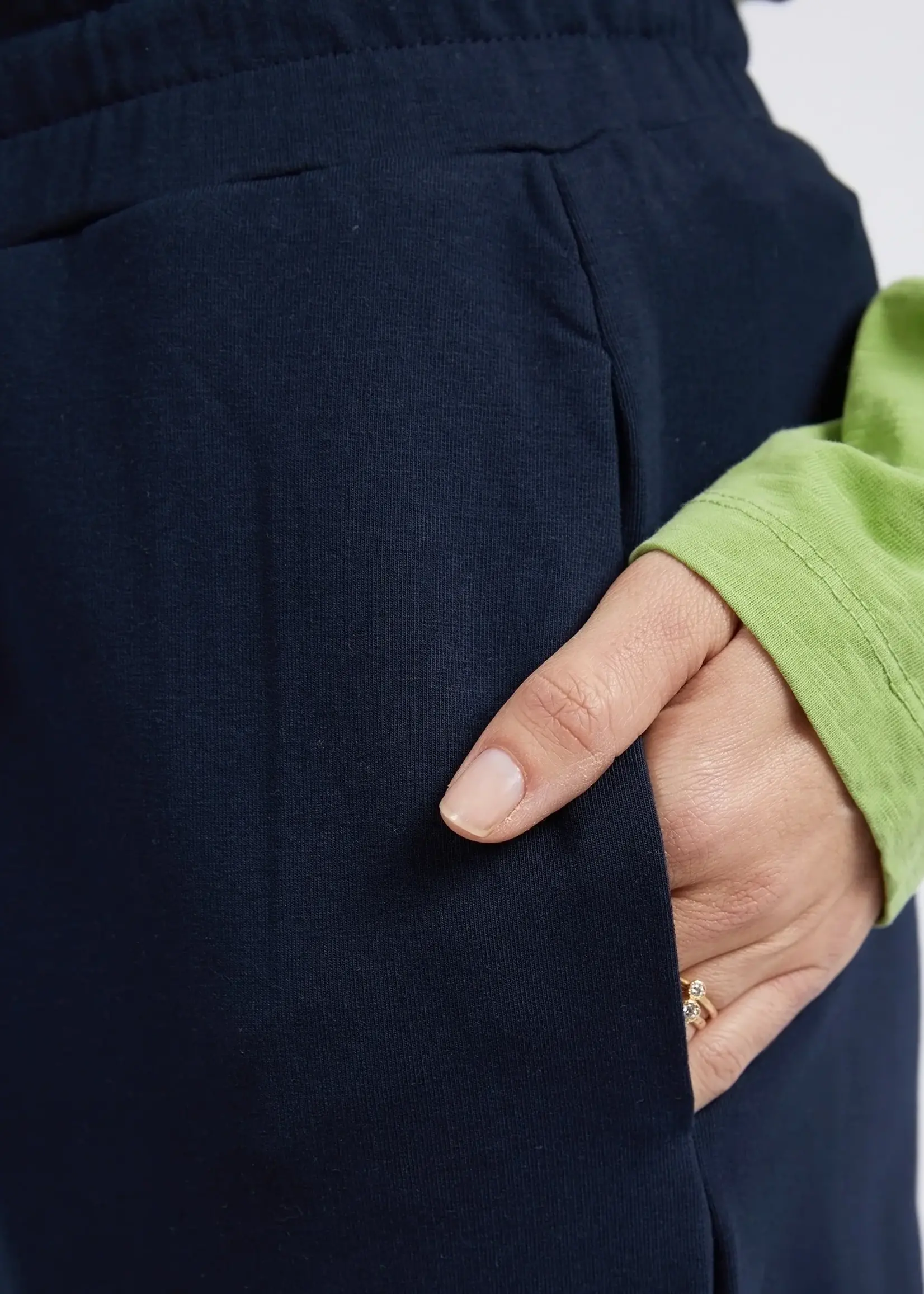 Elm Lifestyle The Lobby Pant Navy