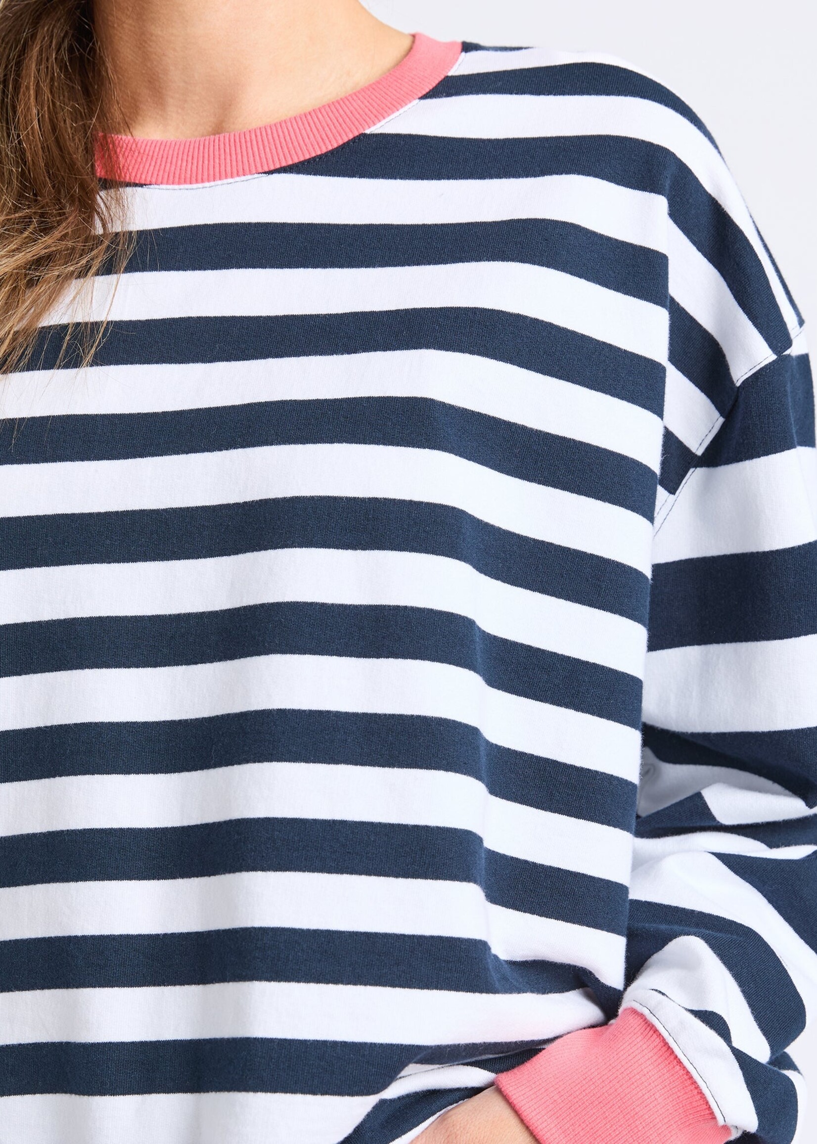 Elm Lifestyle Vivid Crew Navy/While Stripe