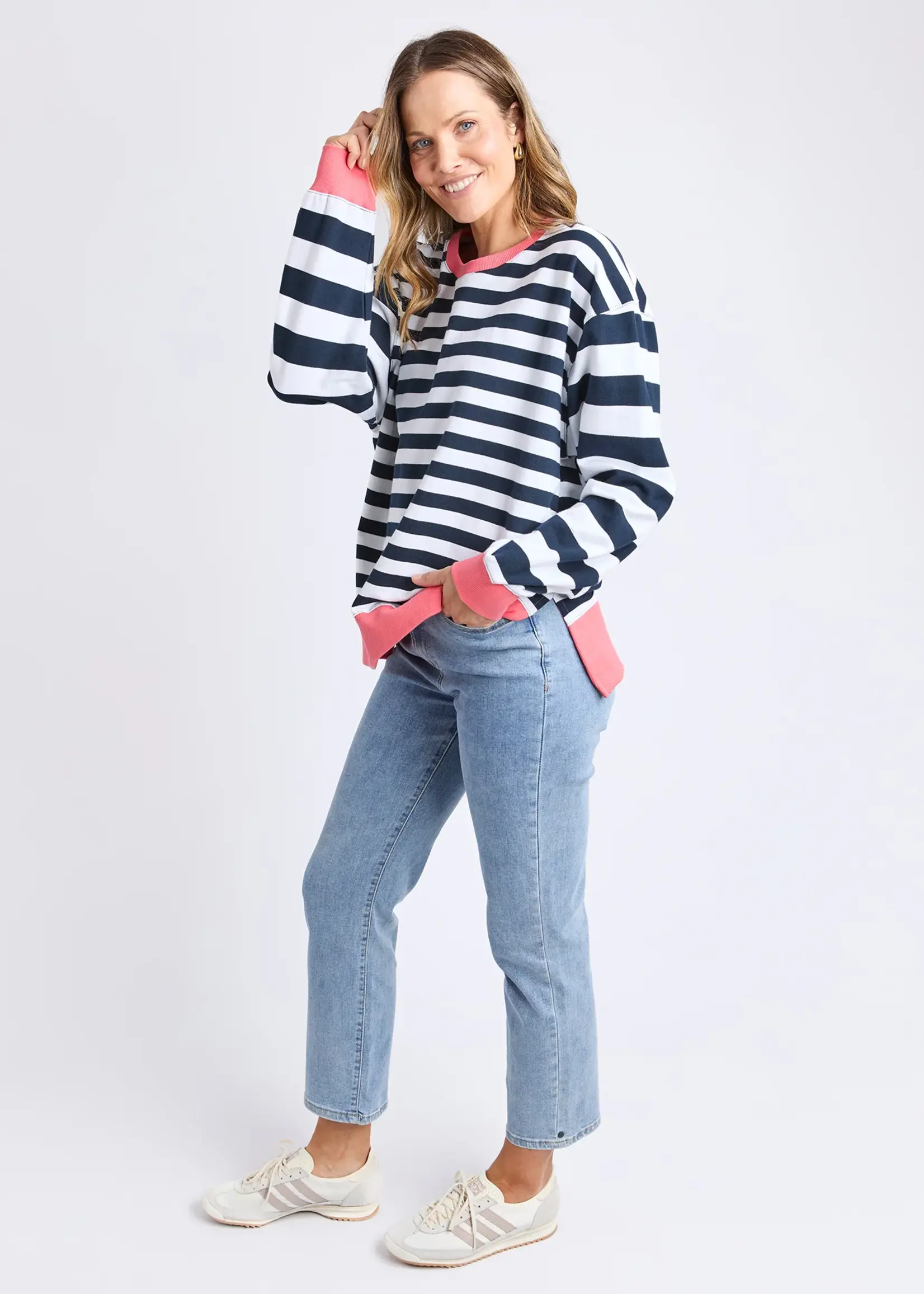 Elm Lifestyle Vivid Crew Navy/While Stripe