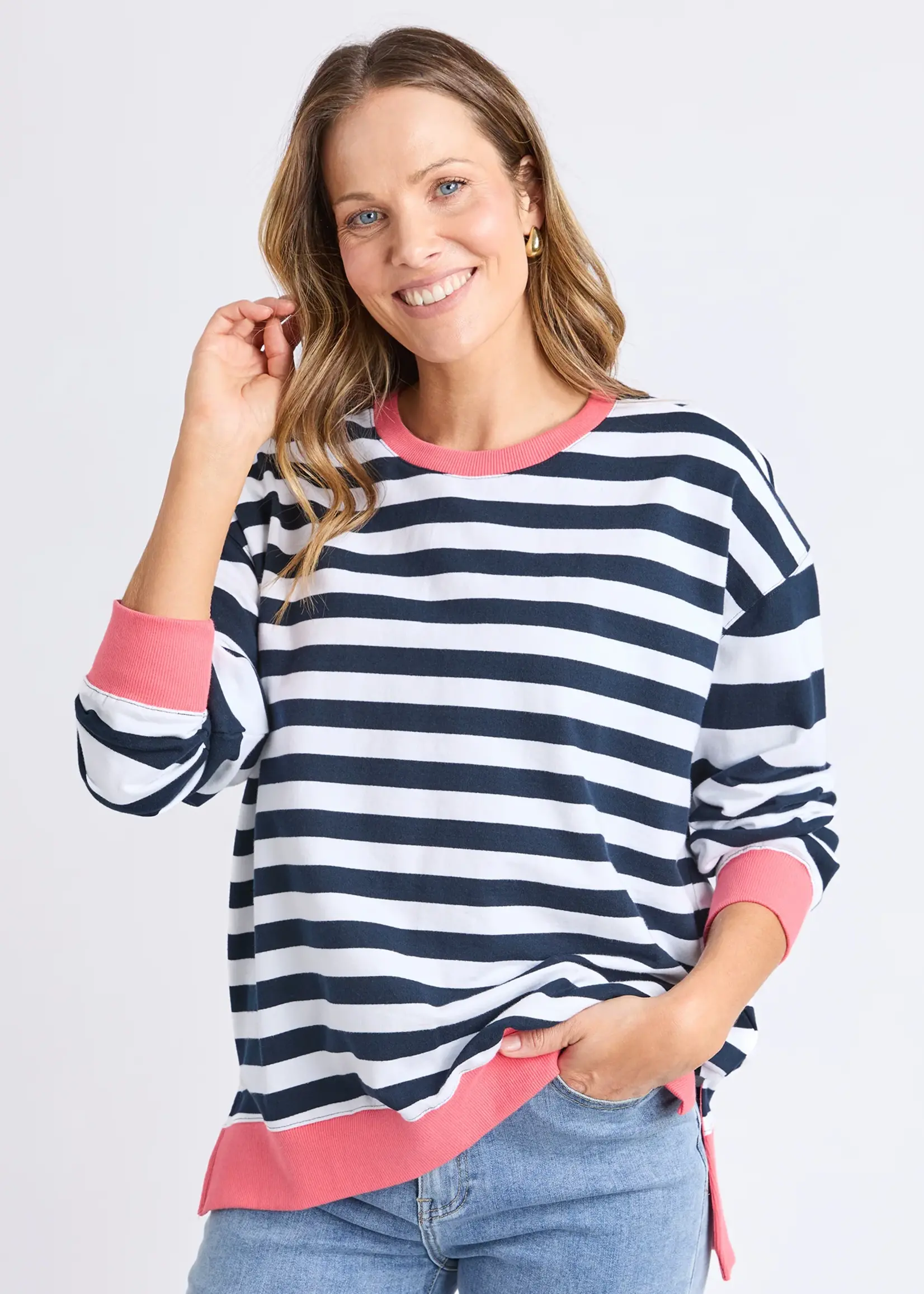 Elm Lifestyle Vivid Crew Navy/While Stripe