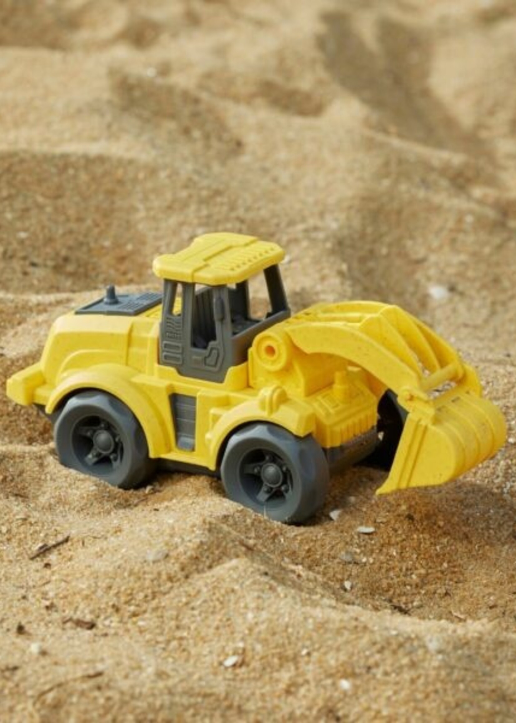 Jiggle & Giggle Bioplastic Excavator