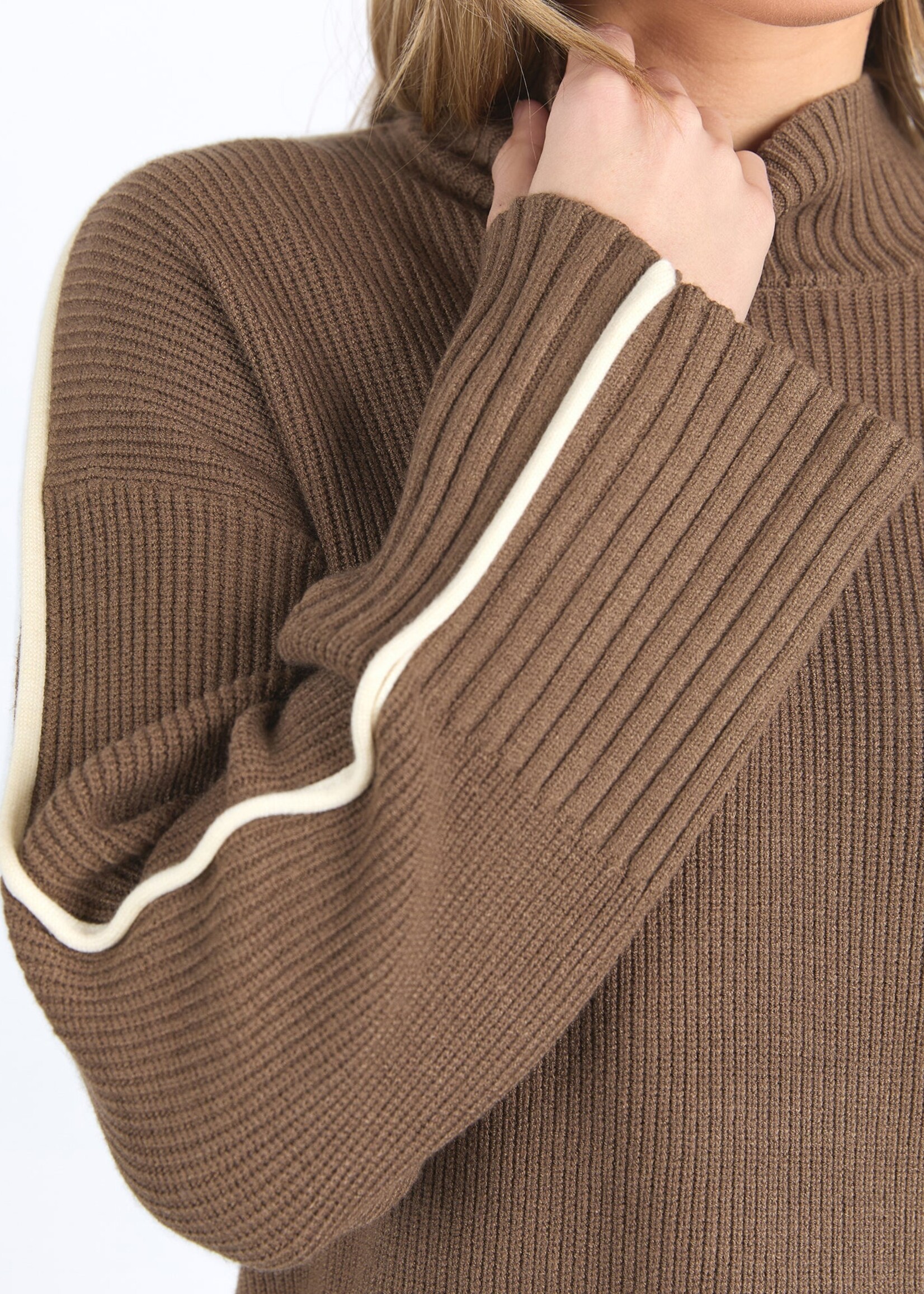 Foxwood Oliver Knit Coffee Quartz