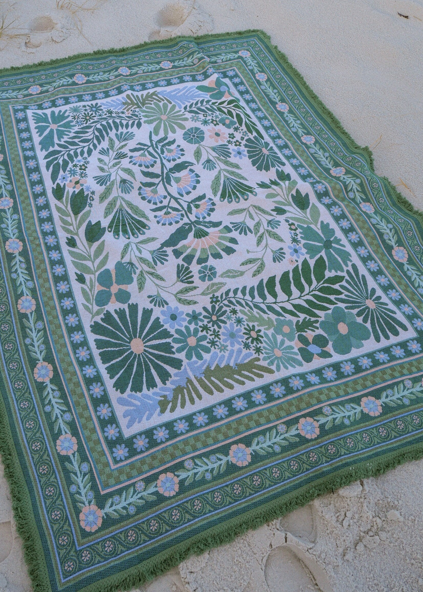 Salty Aura The Dahlia Green Rug