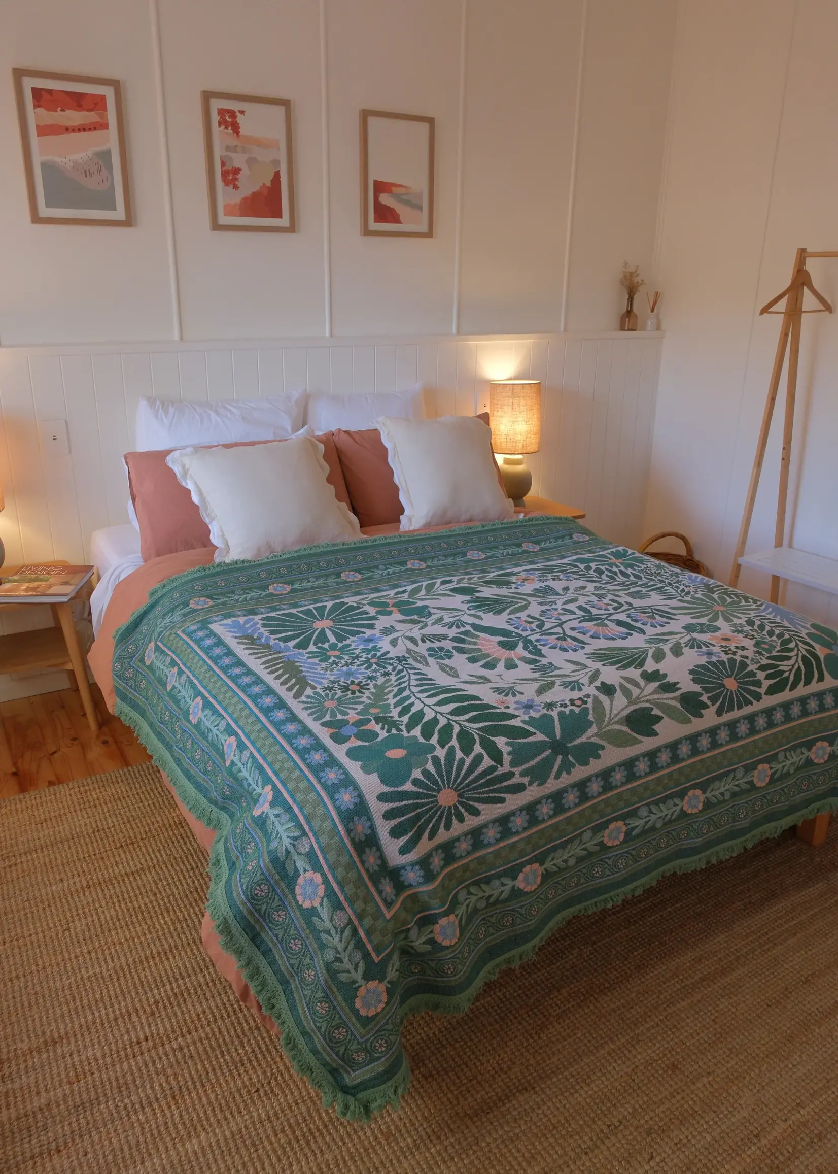 Salty Aura The Dahlia Green Rug