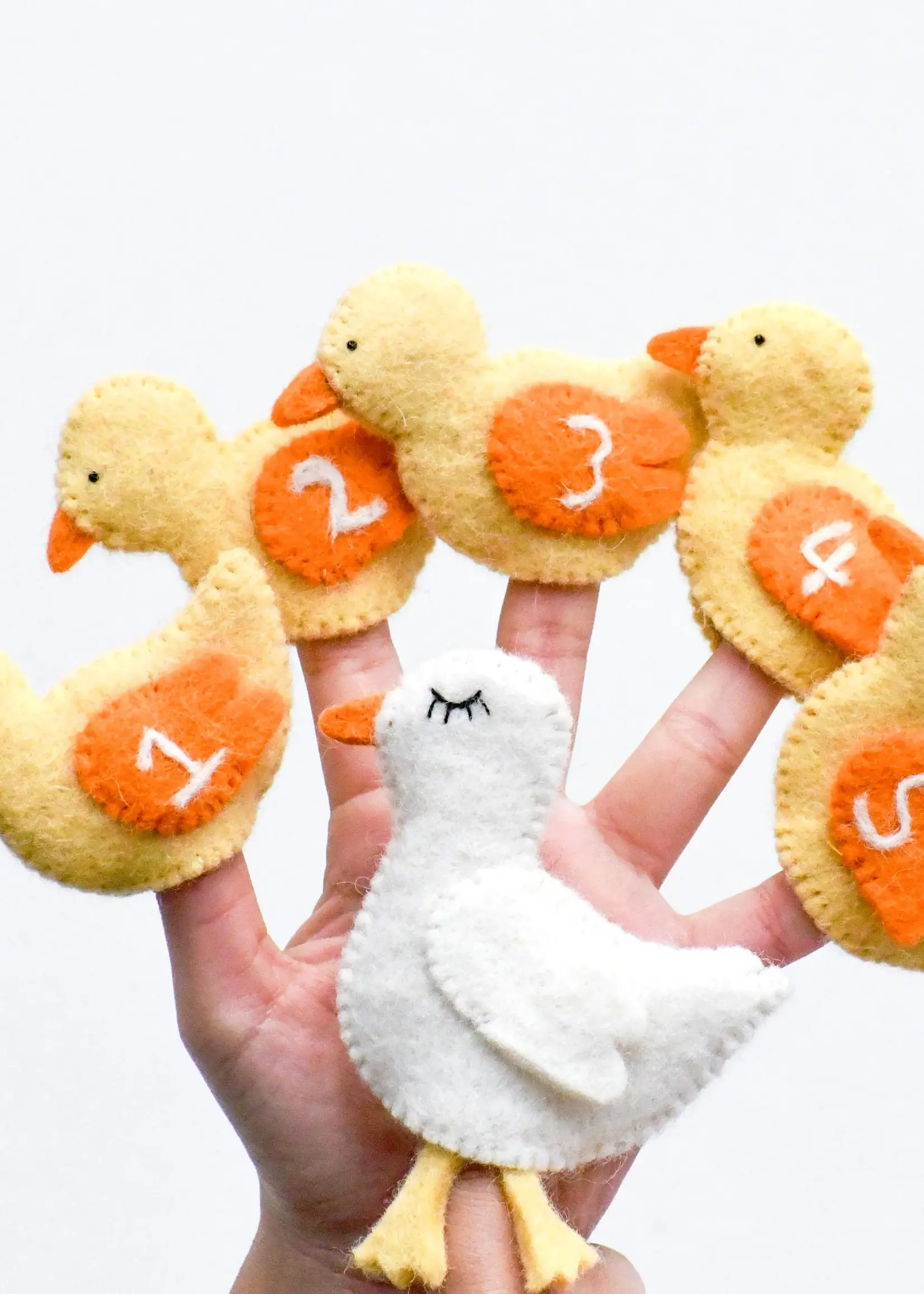 Five Little Ducks - Finger Puppet Set