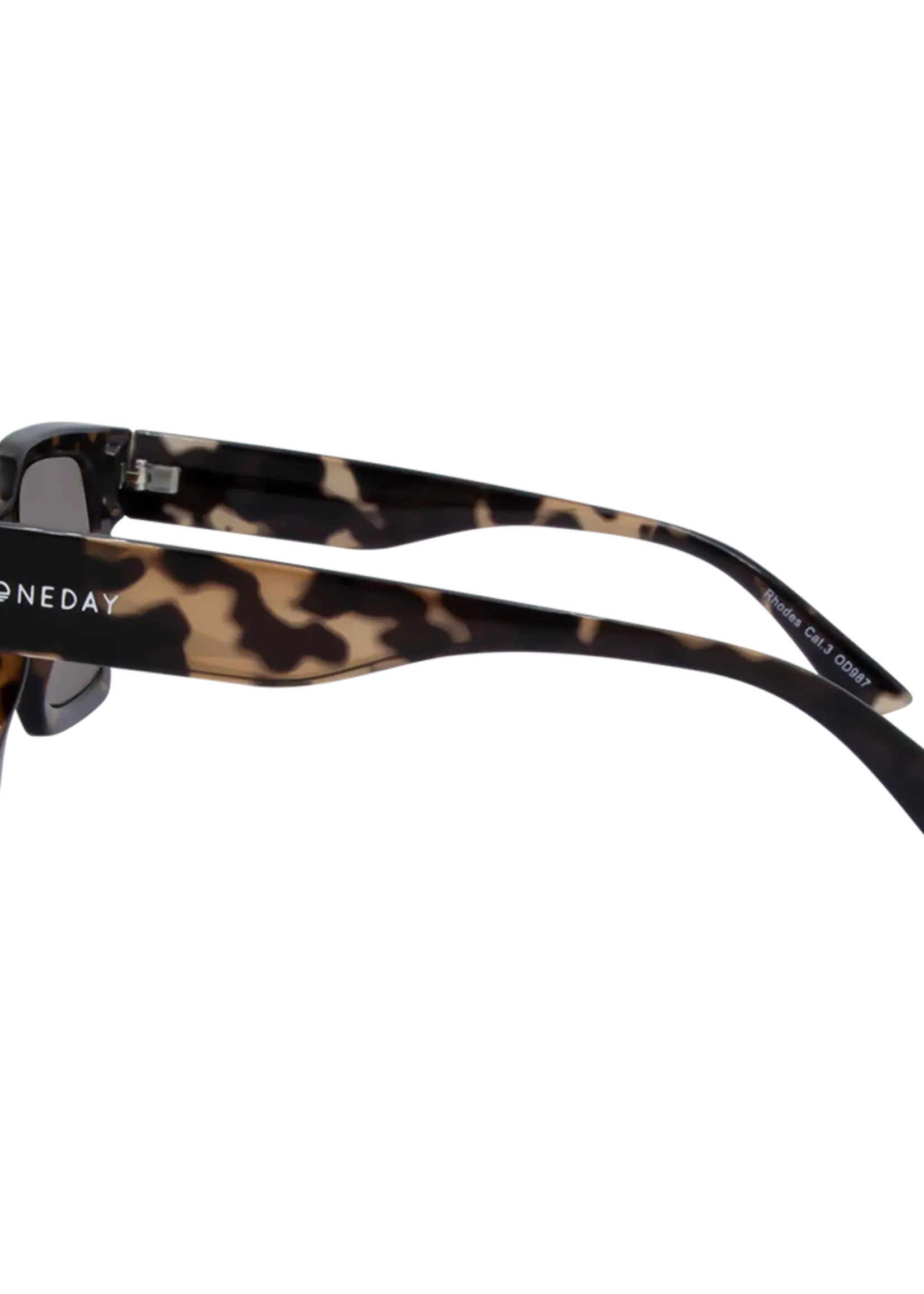 One Day Rhodes Sunglasses - Tortoise Brown