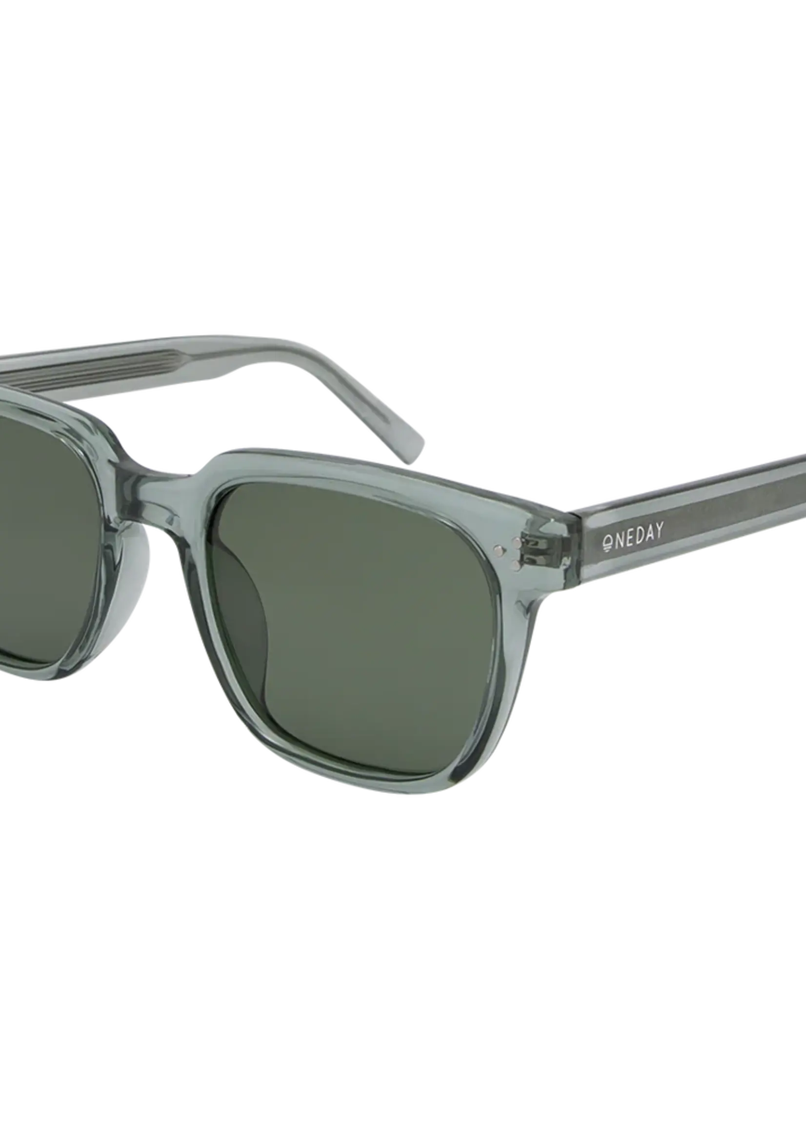One Day Parker Sunglasses - Green Green