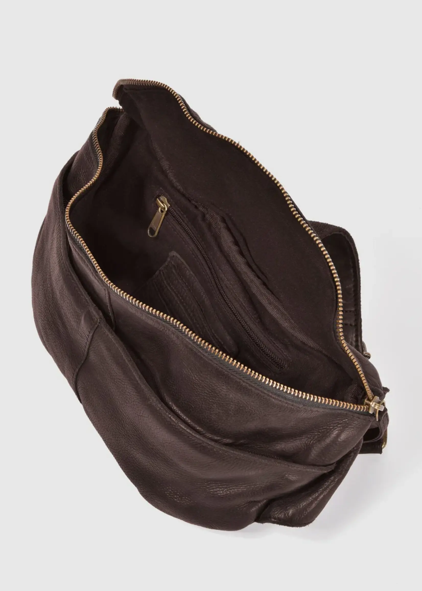 Gabee Cosgrove | Leather Bum Bag - Chocolate