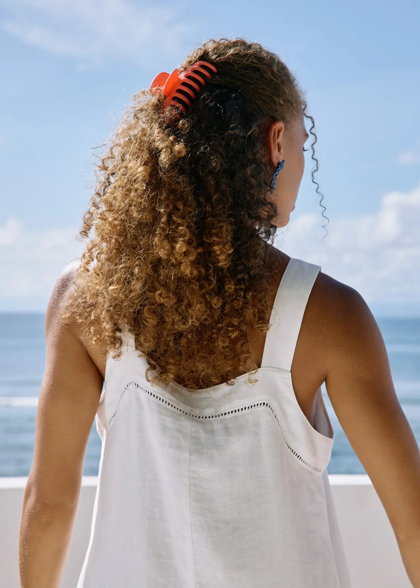 EB & Ive Treville Claw - Coral