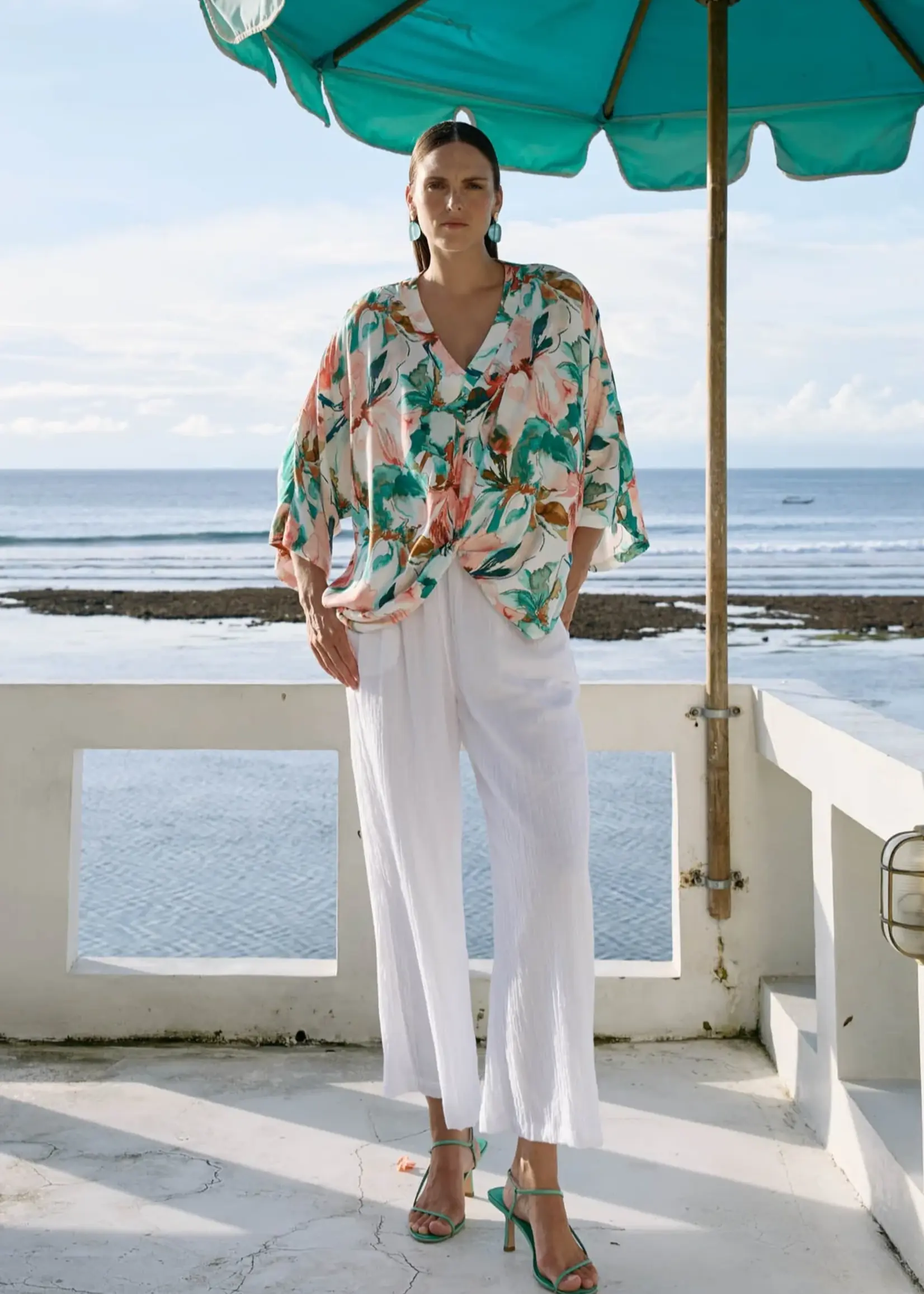 EB & Ive Orsula Crop Pant - White